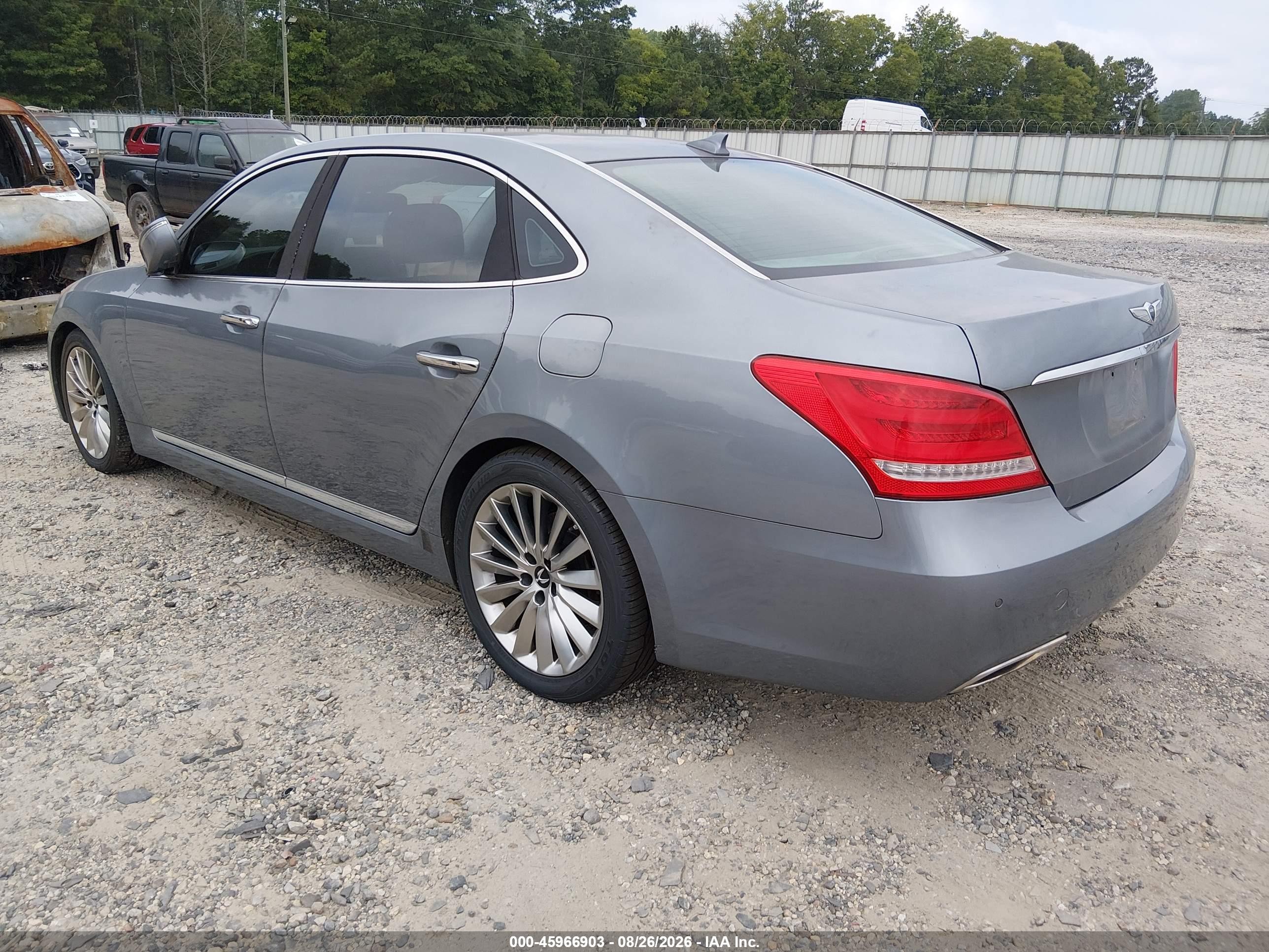 2014 Hyundai Equus Signature Light Blue vin: KMHGH4JH6EU080080