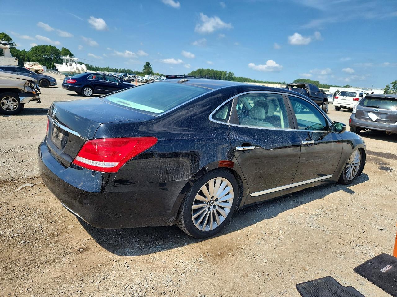 2016 Hyundai Equus Signature Черный vin: KMHGH4JH6GU104347