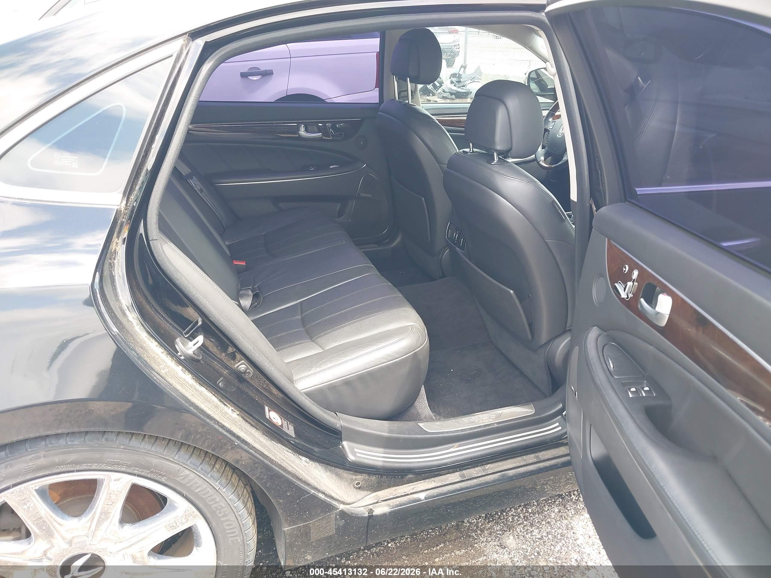 2013 Hyundai Equus Signature Black vin: KMHGH4JH7DU058328