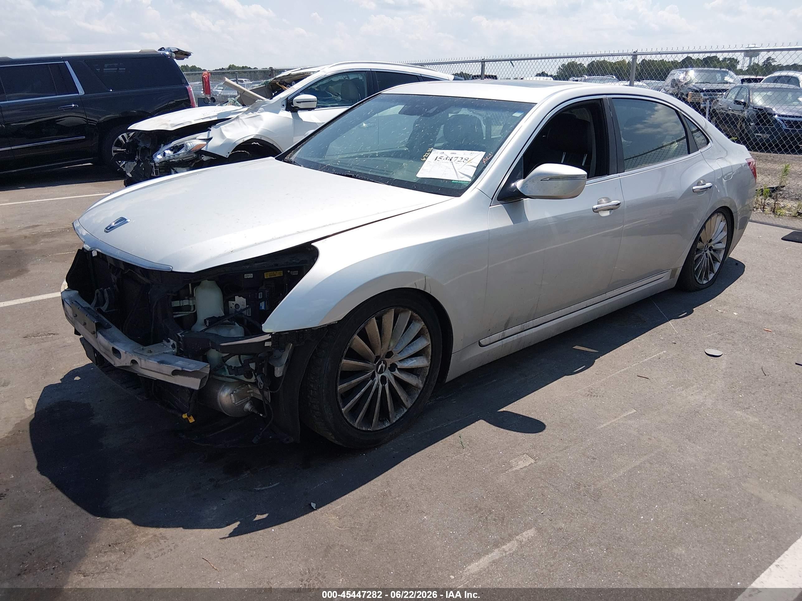 2014 Hyundai Equus Signature Серебряный vin: KMHGH4JH7EU076491