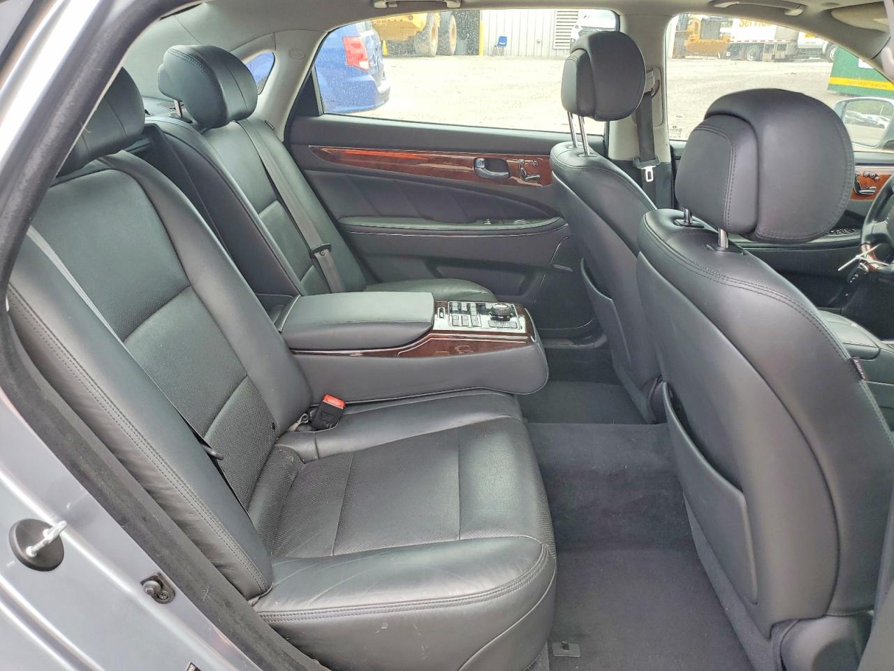 2014 Hyundai Equus Signature Gray vin: KMHGH4JH7EU083098