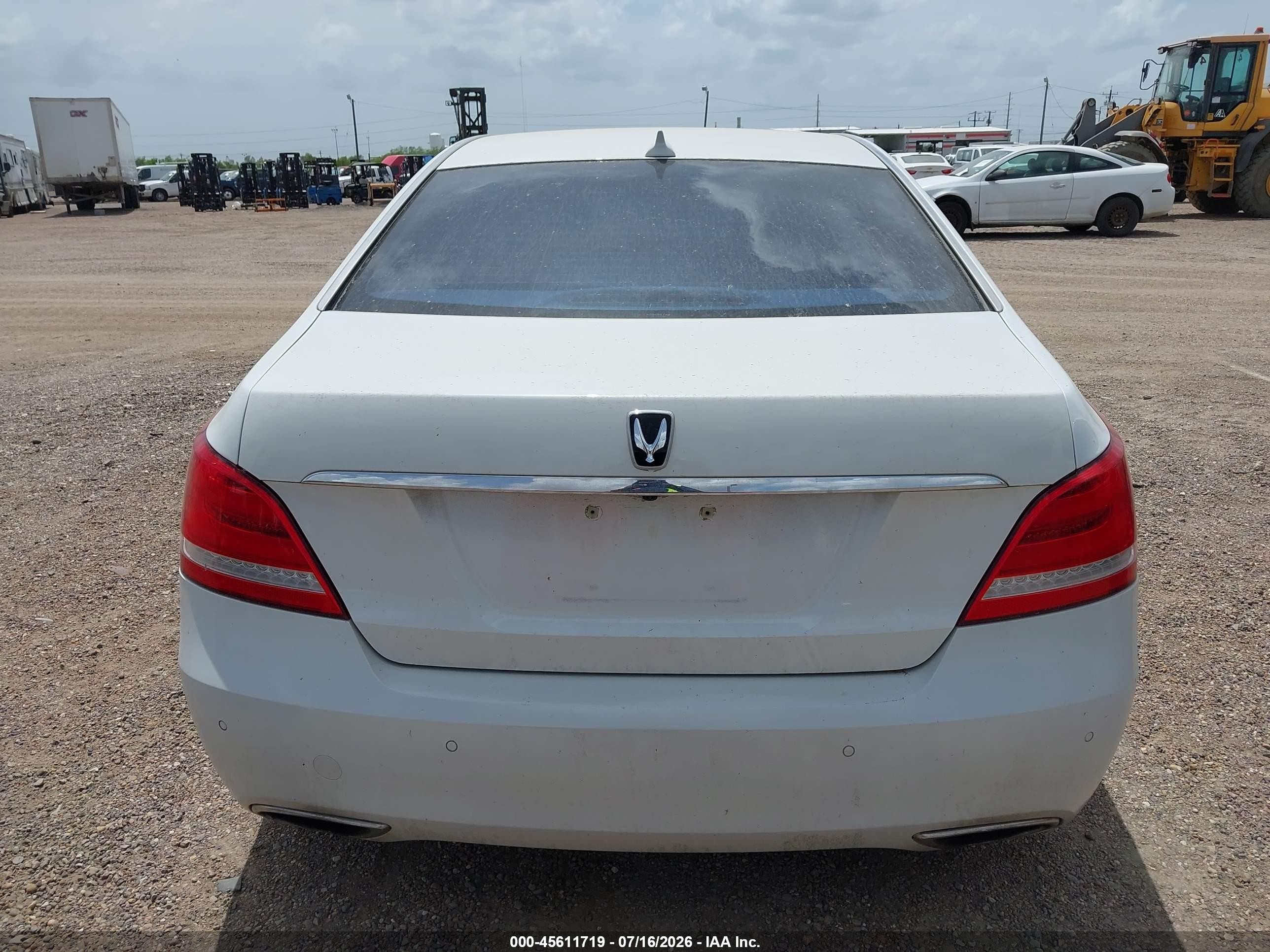 2014 Hyundai Equus Ultimate White vin: KMHGH4JH8EU074085