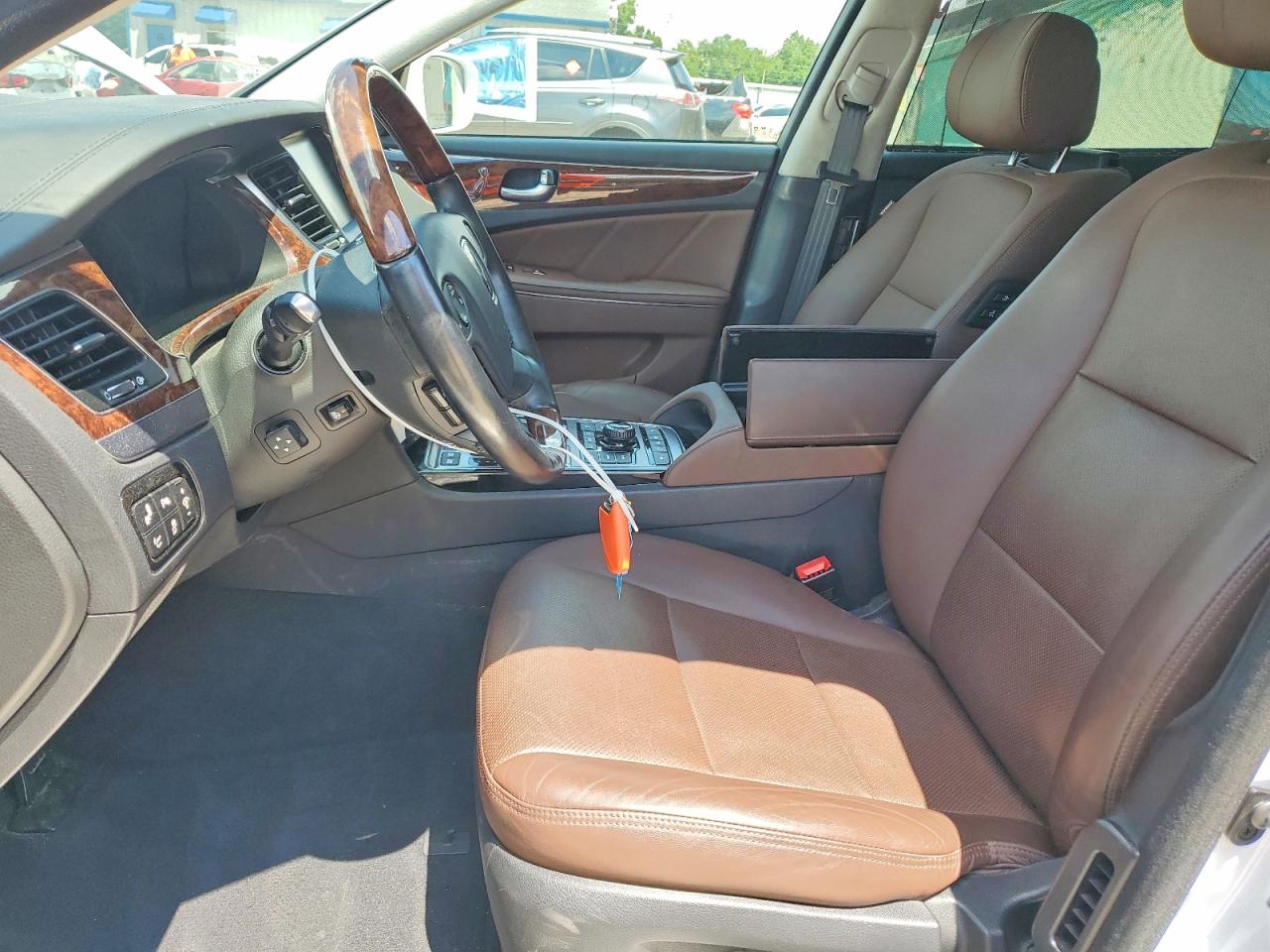 2015 Hyundai Equus Ultimate White vin: KMHGH4JH8FU092104