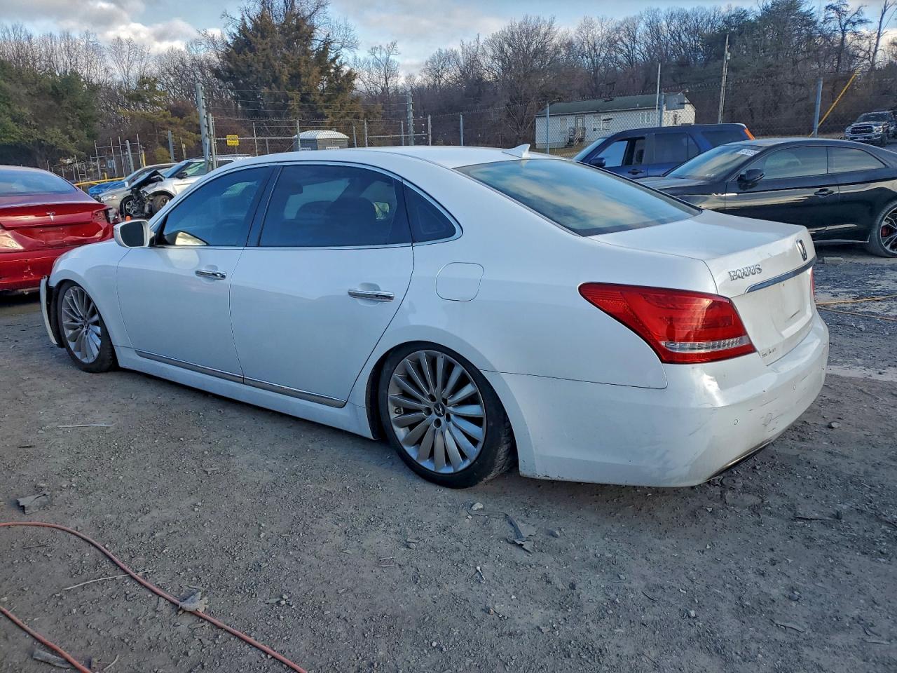 2015 Hyundai Equus Signature White vin: KMHGH4JH8FU093043