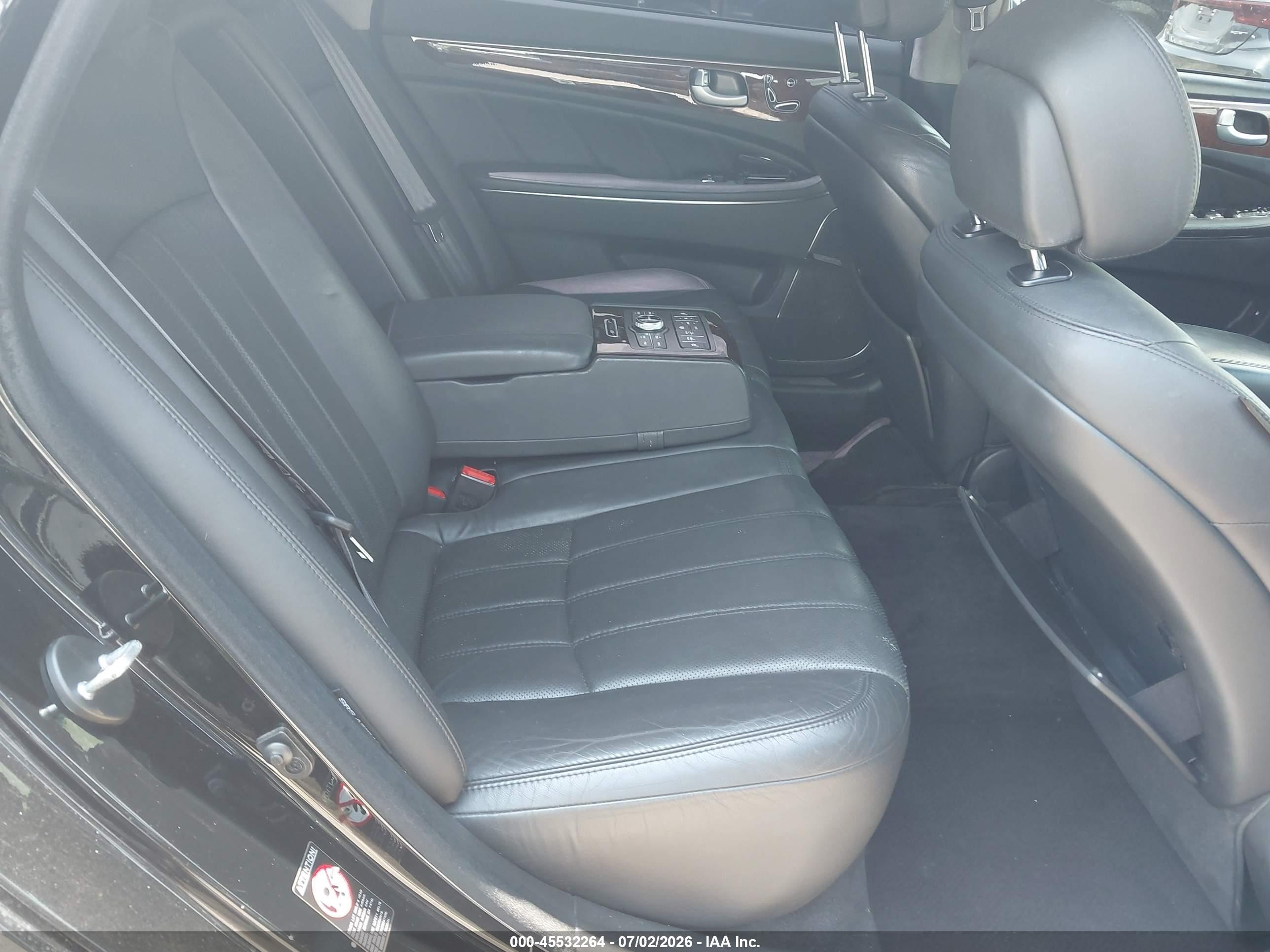 2013 Hyundai Equus Signature Black vin: KMHGH4JH9DU071856