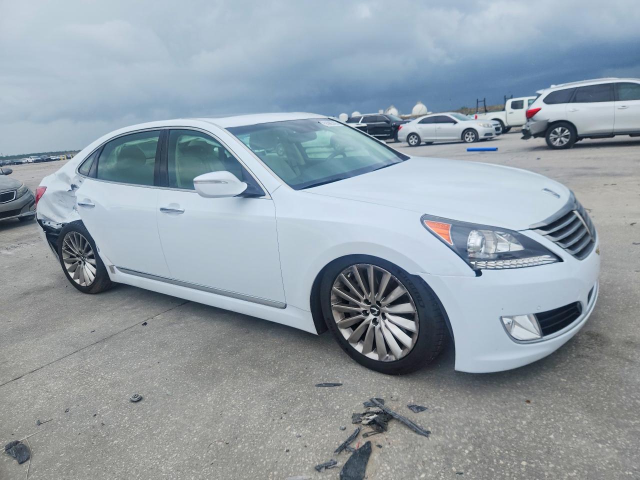 2014 Hyundai Equus Signature White vin: KMHGH4JH9EU082969