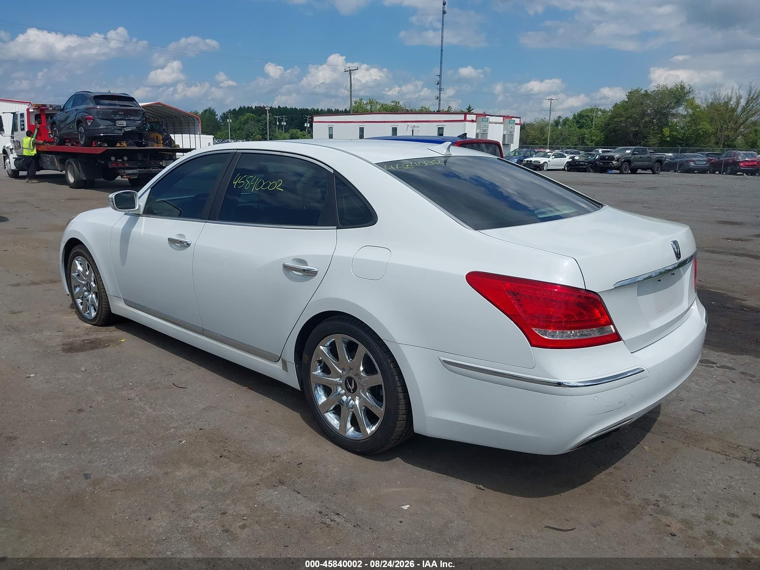 2012 Hyundai Equus Signature White vin: KMHGH4JHXCU050822