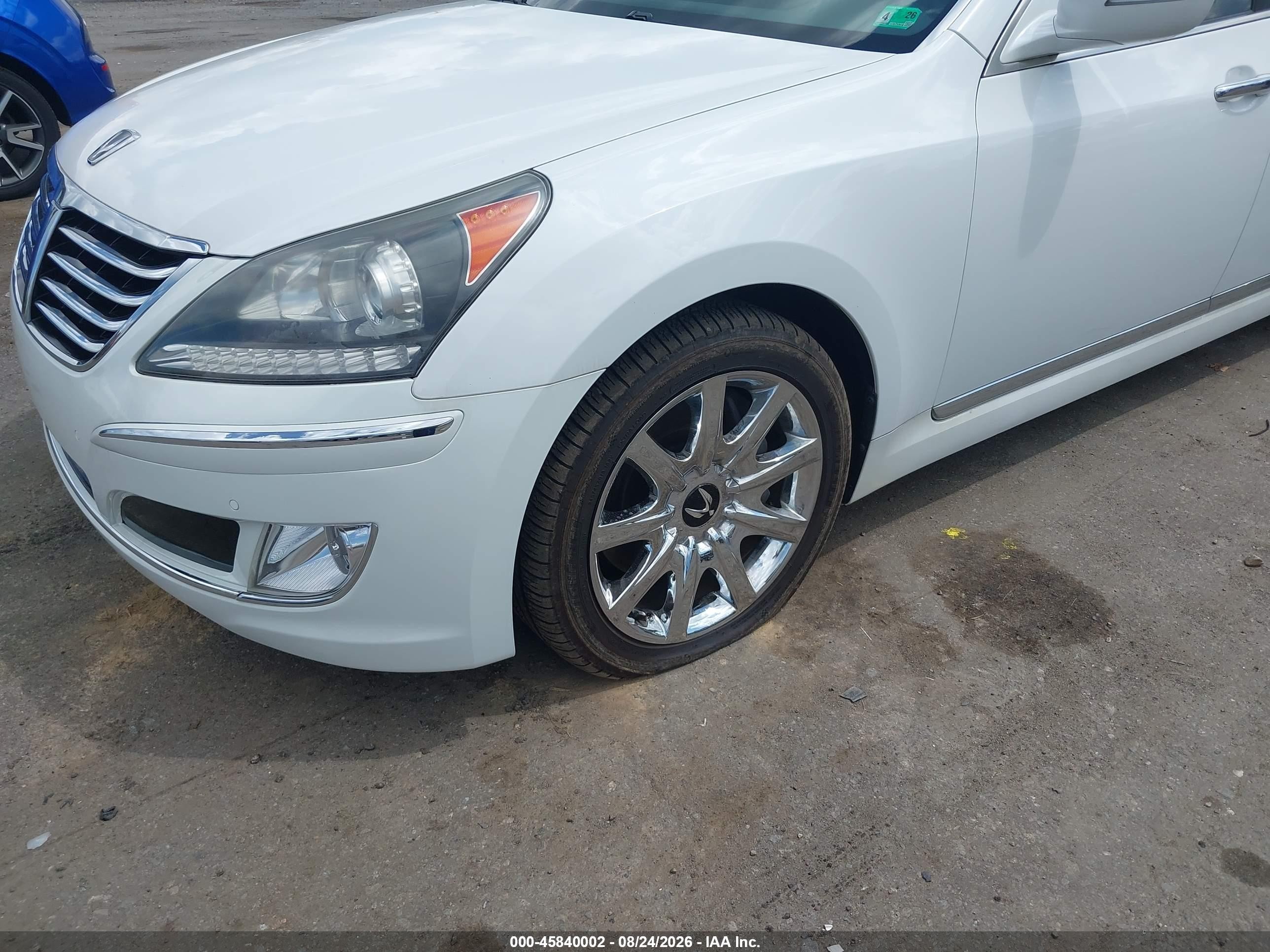 2012 Hyundai Equus Signature White vin: KMHGH4JHXCU050822