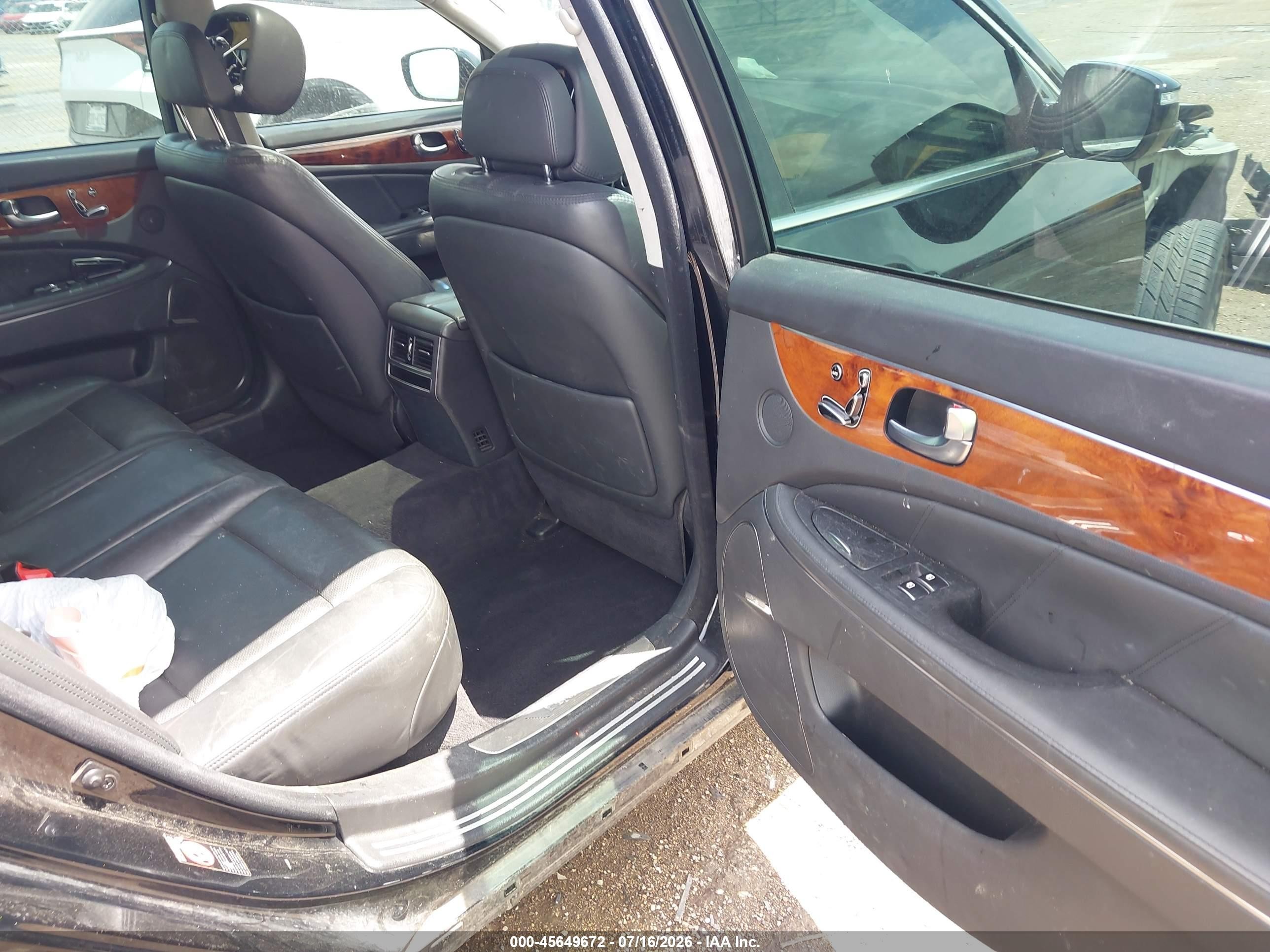 2014 Hyundai Equus Signature Black vin: KMHGH4JHXEU073990
