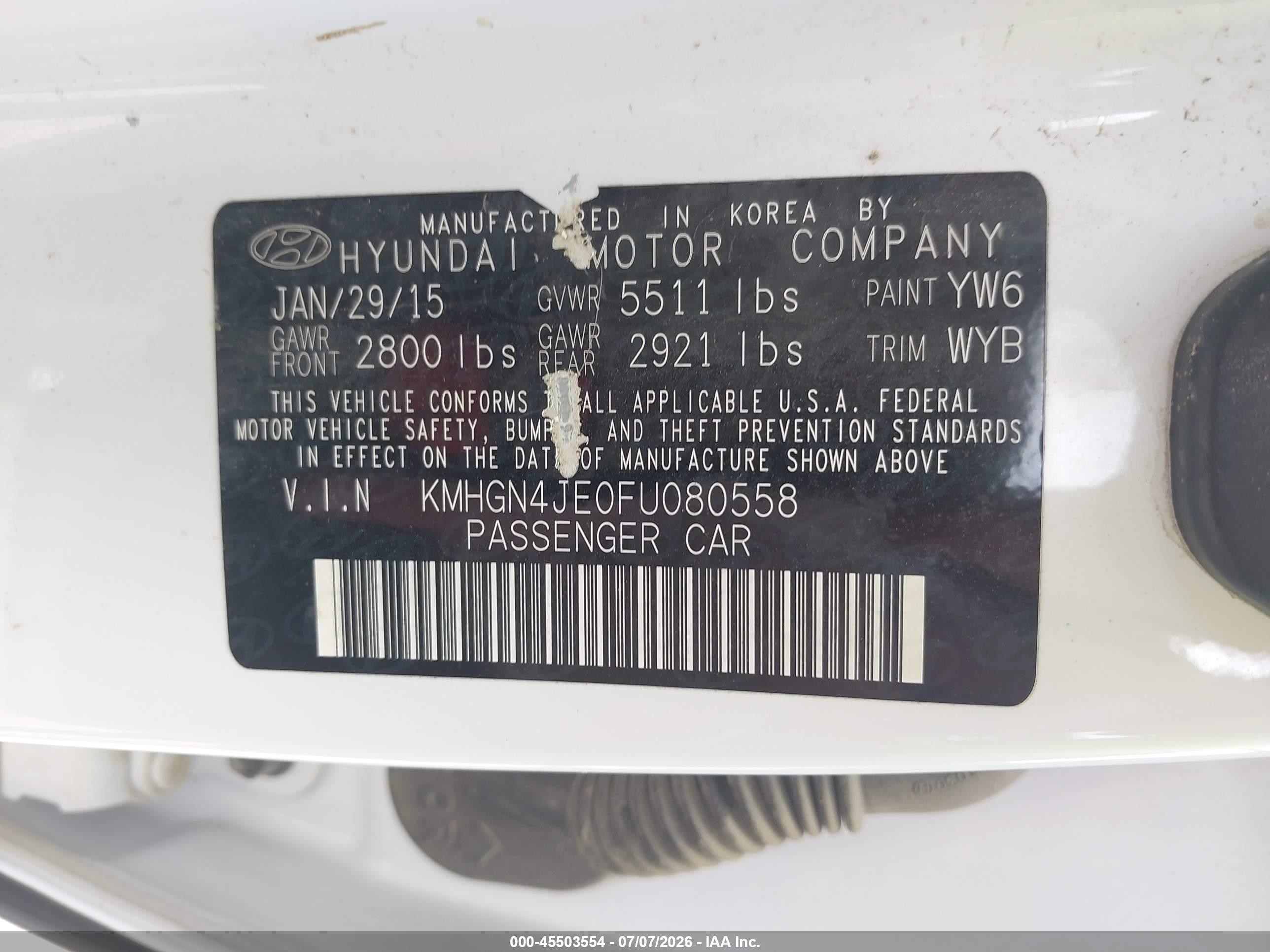 2015 Hyundai Genesis 3.8 White vin: KMHGN4JE0FU080558