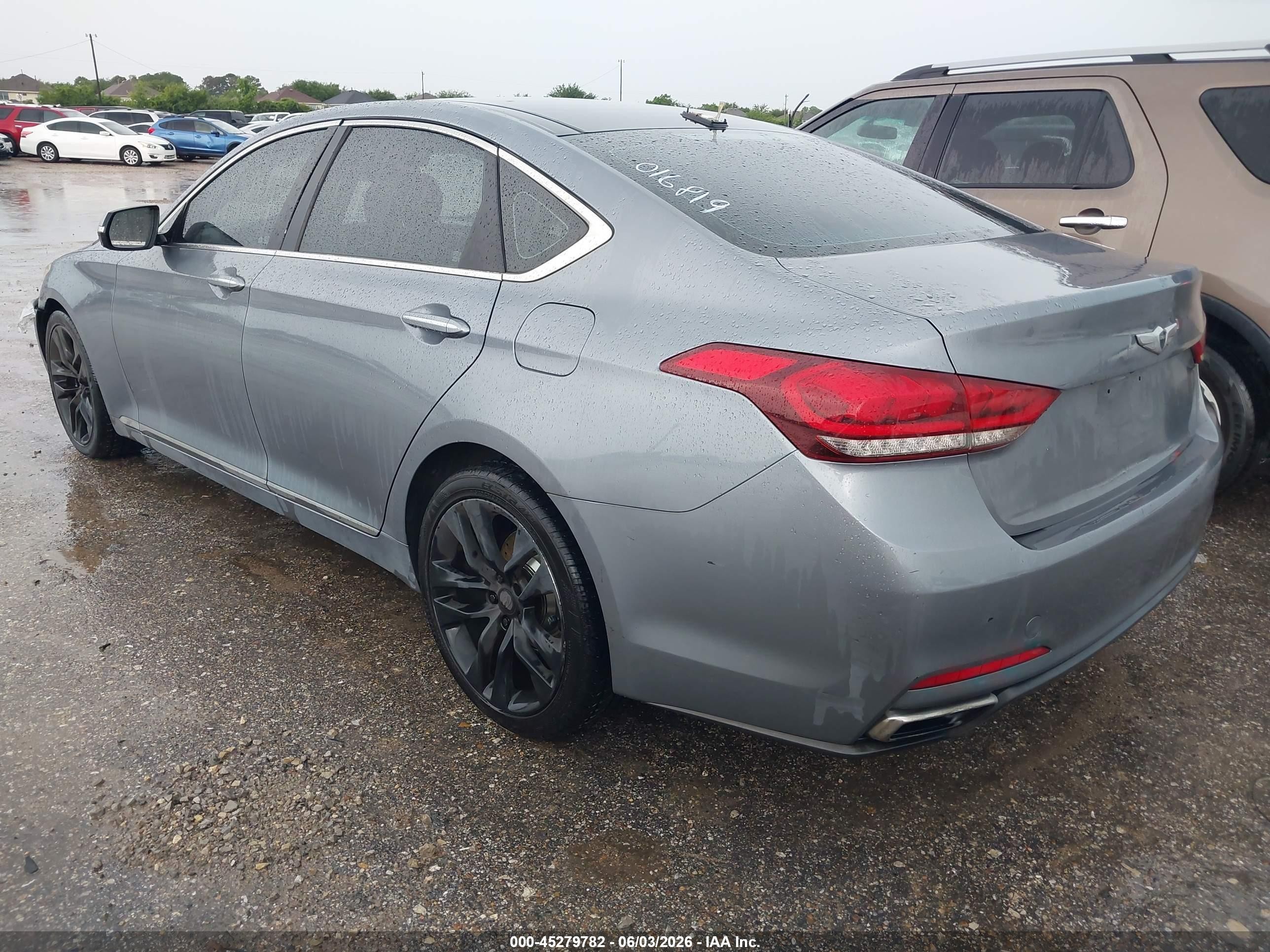 2015 Hyundai Genesis 3.8 Gray vin: KMHGN4JE1FU016819