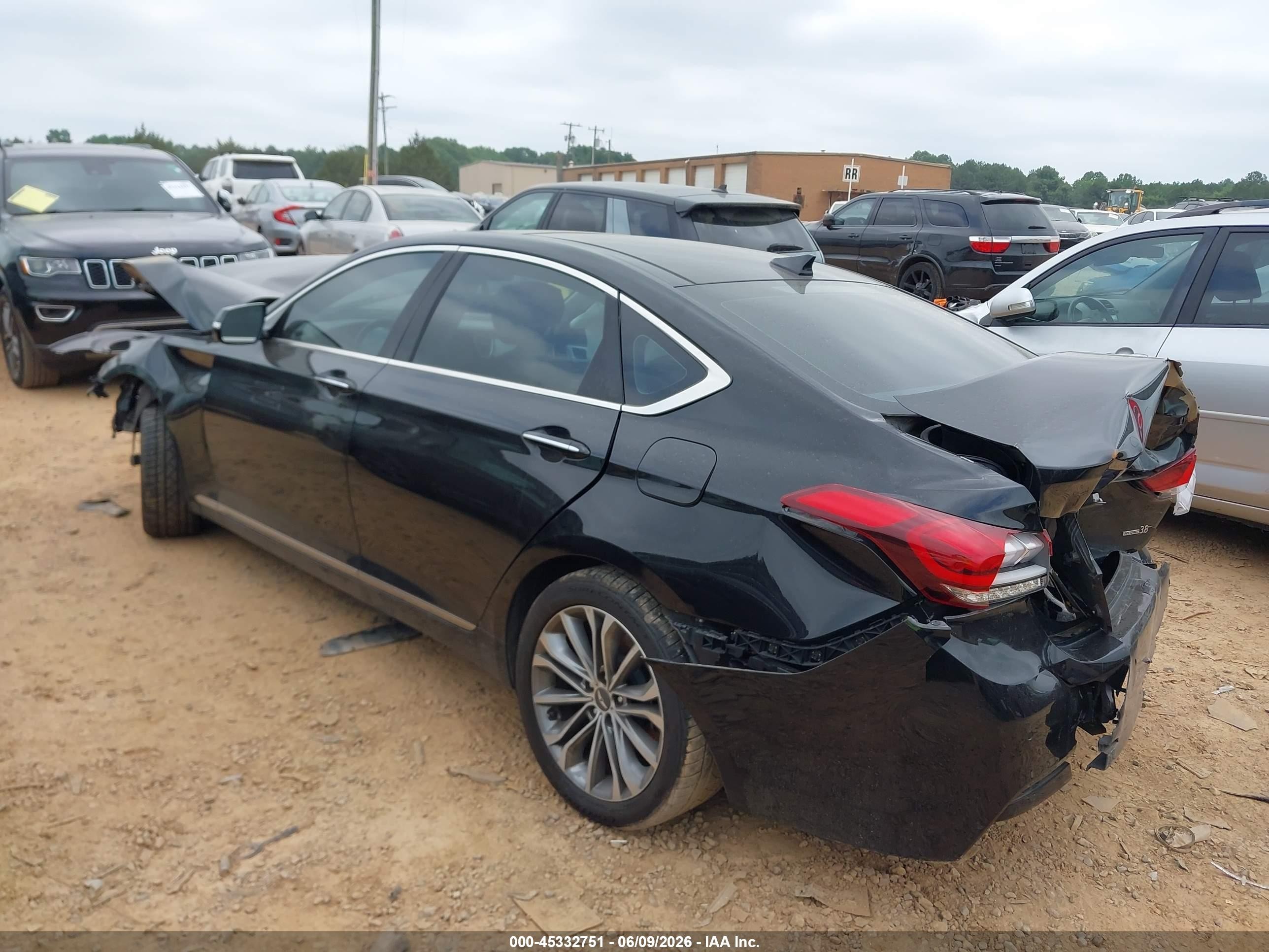2015 Hyundai Genesis 3.8 Black vin: KMHGN4JE1FU050159