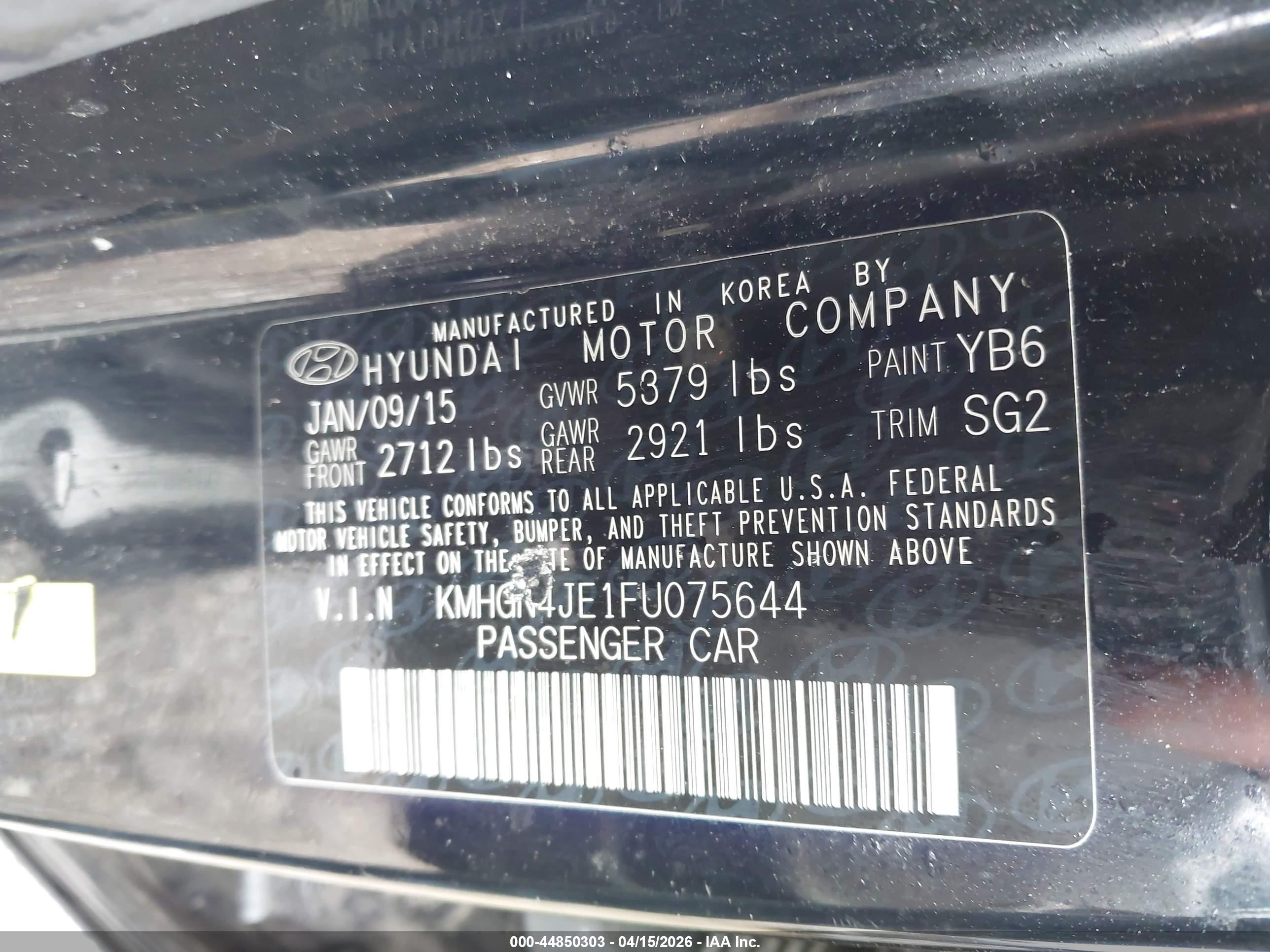 2015 Hyundai Genesis 3.8 Black vin: KMHGN4JE1FU075644