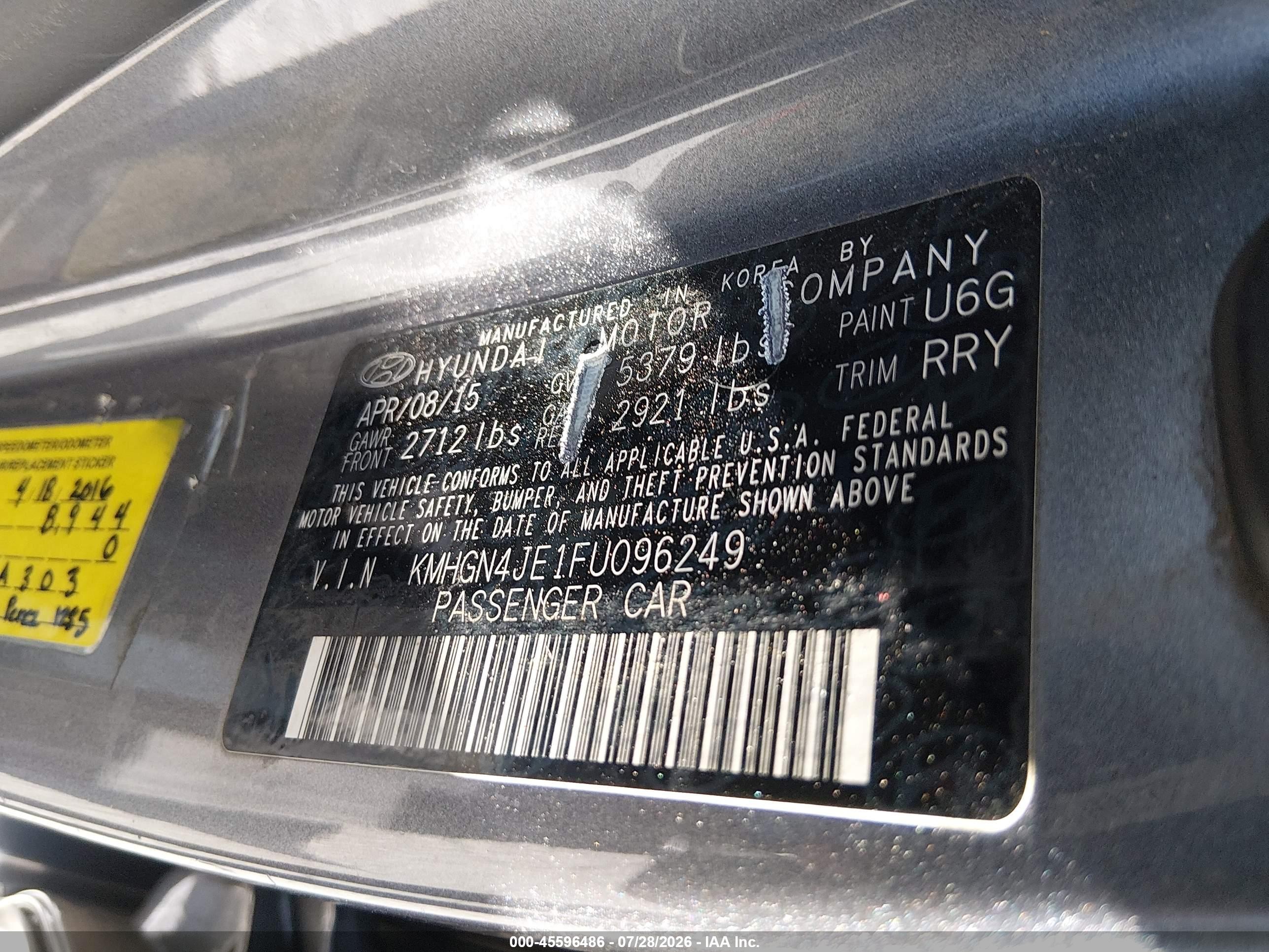 2015 Hyundai Genesis 3.8 Gray vin: KMHGN4JE1FU096249