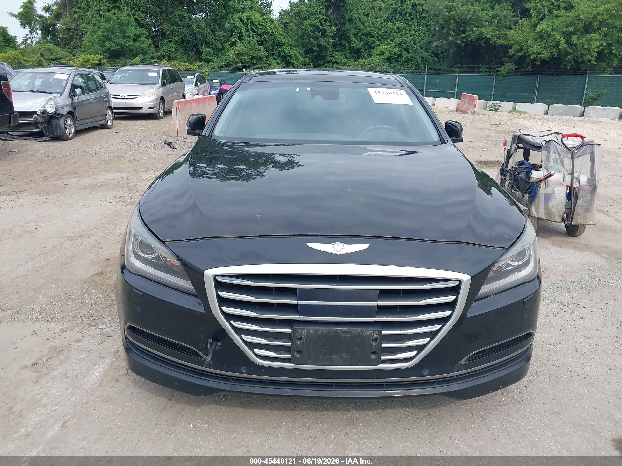 2015 Hyundai Genesis 3.8 Black vin: KMHGN4JE2FU016957