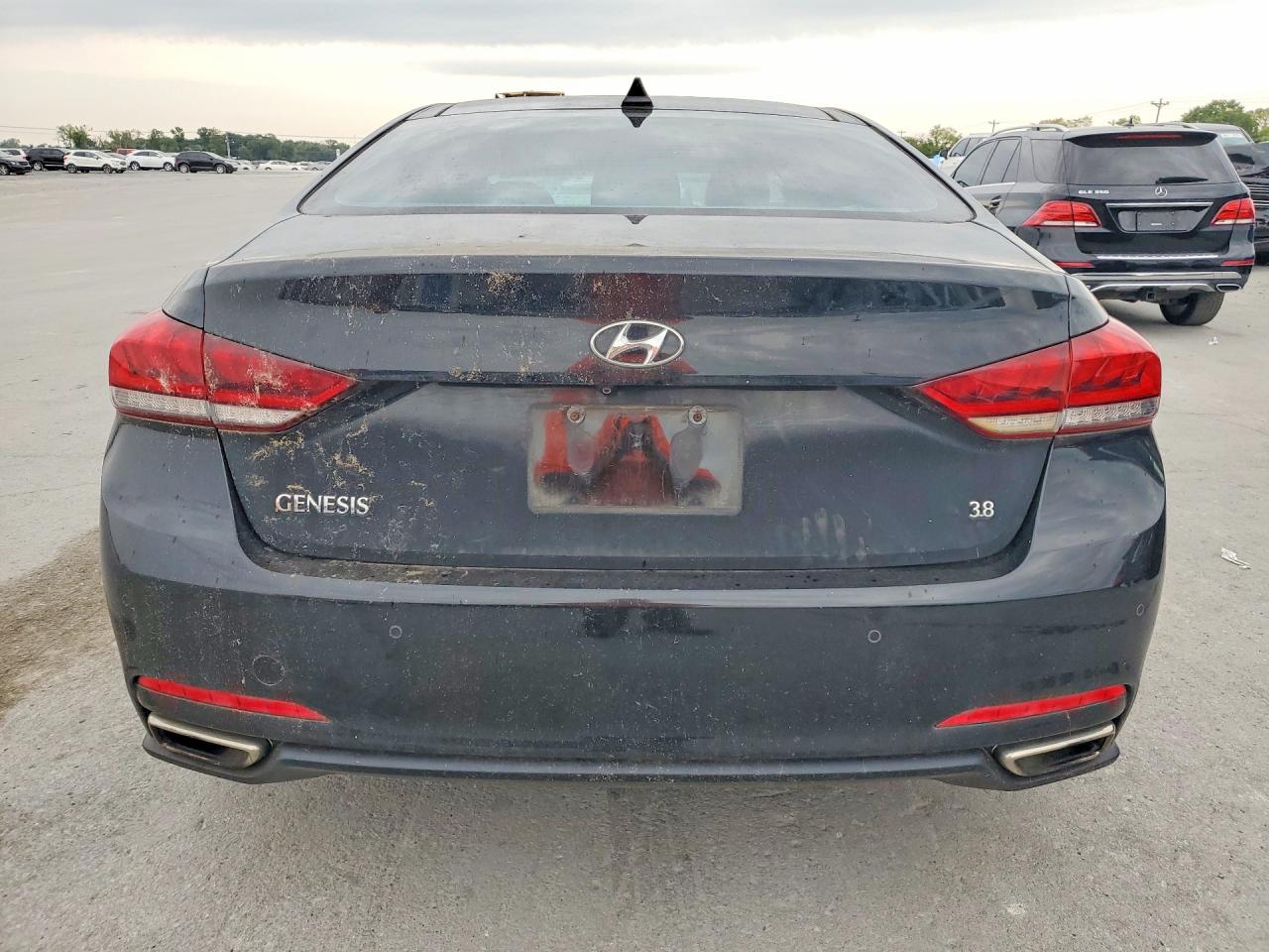 2015 Hyundai Genesis 3.8l Black vin: KMHGN4JE2FU032740