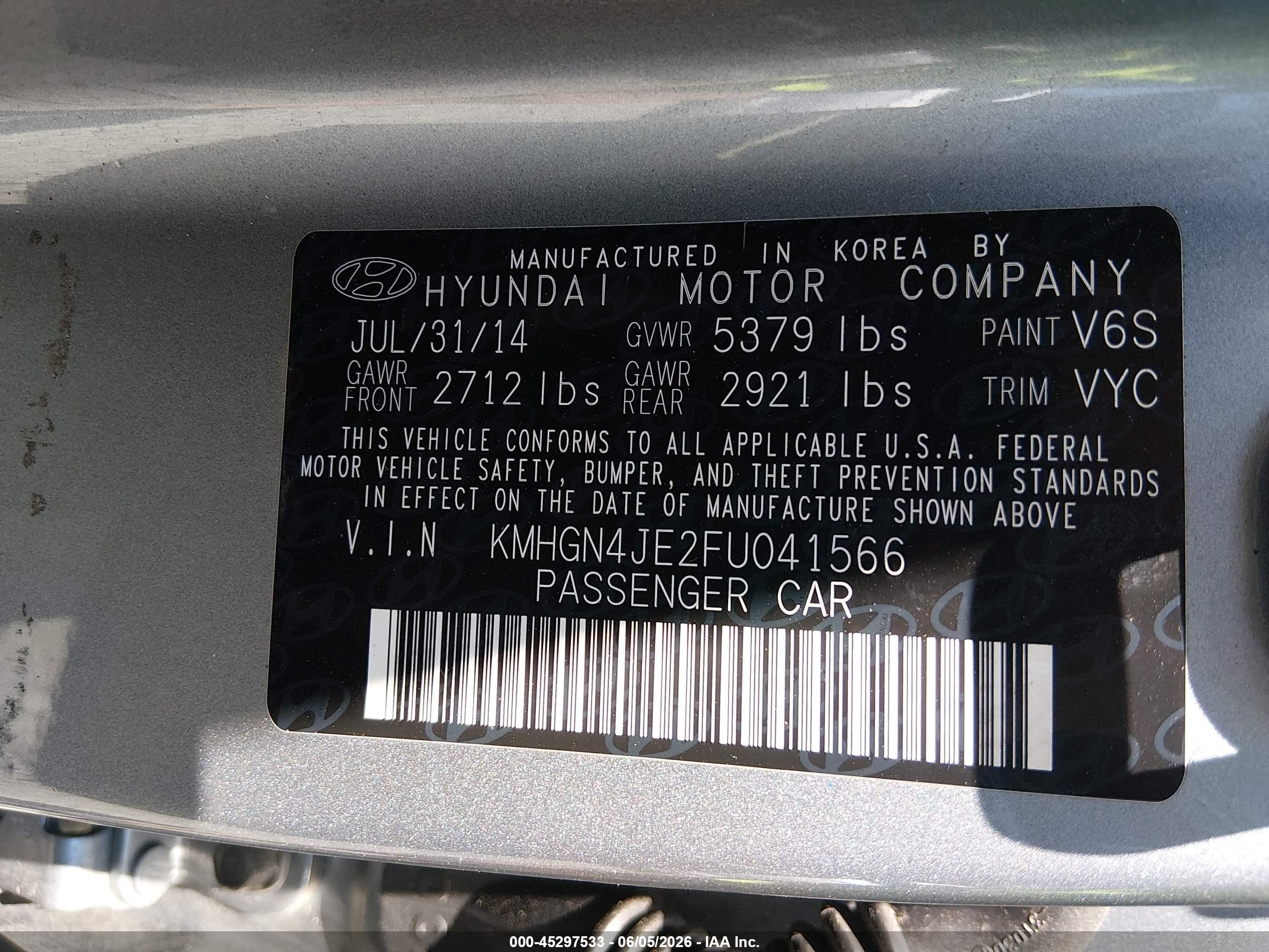 2015 Hyundai Genesis 3.8 Gray vin: KMHGN4JE2FU041566