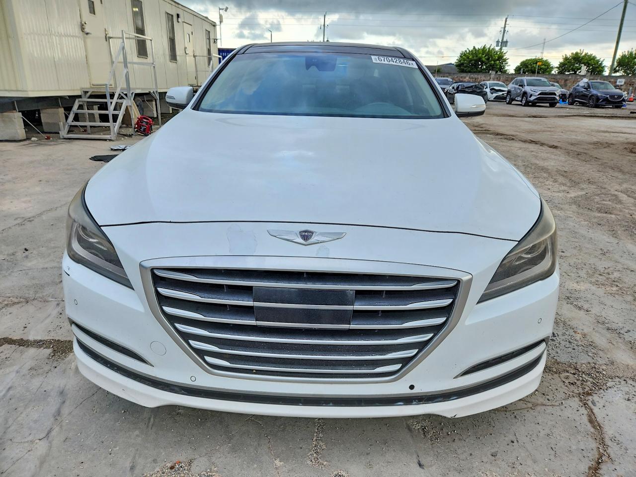 2015 Hyundai Genesis 3.8l White vin: KMHGN4JE2FU060876