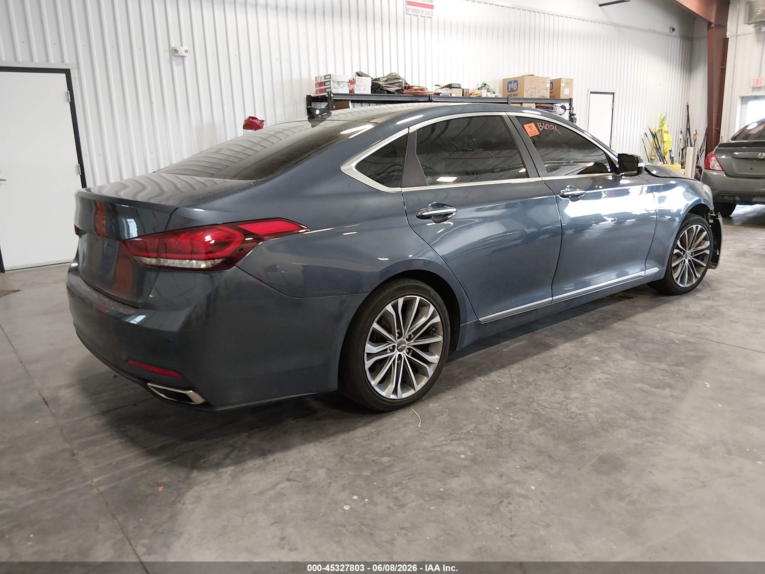 2015 Hyundai Genesis 3.8 Blue vin: KMHGN4JE2FU063731