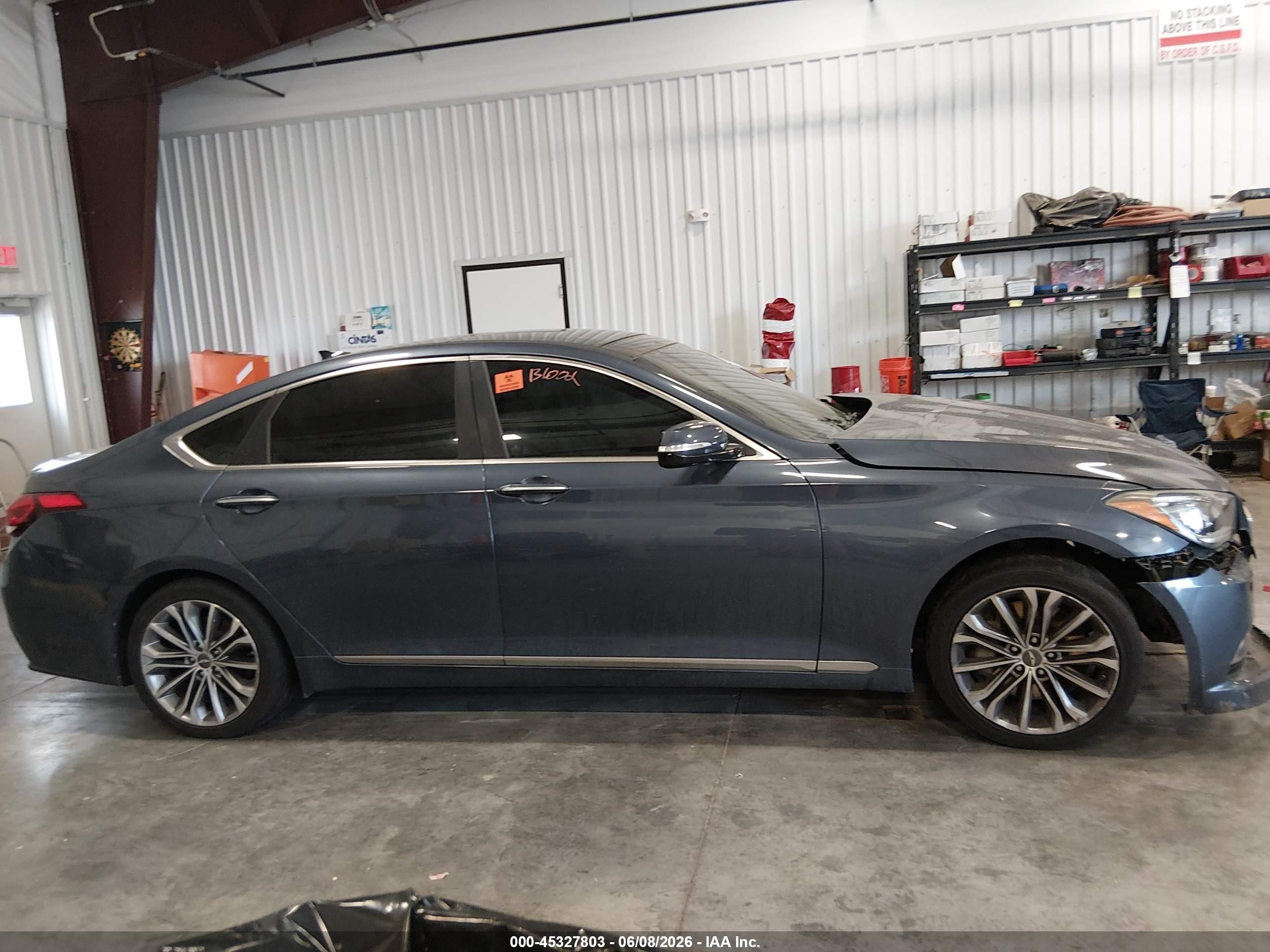 2015 Hyundai Genesis 3.8 Blue vin: KMHGN4JE2FU063731