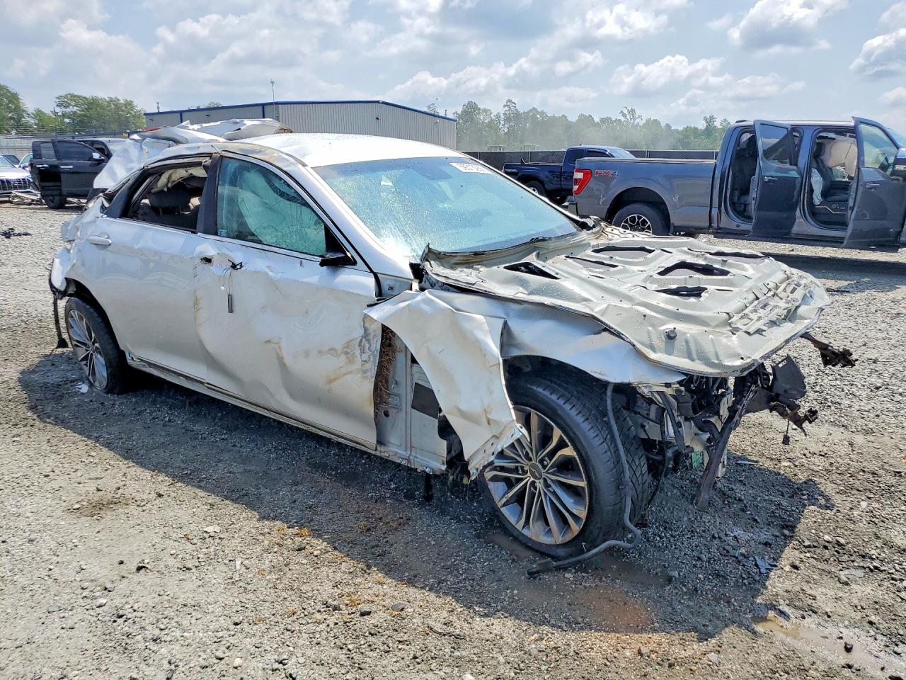 2015 Hyundai Genesis 3.8l Silver vin: KMHGN4JE2FU066855