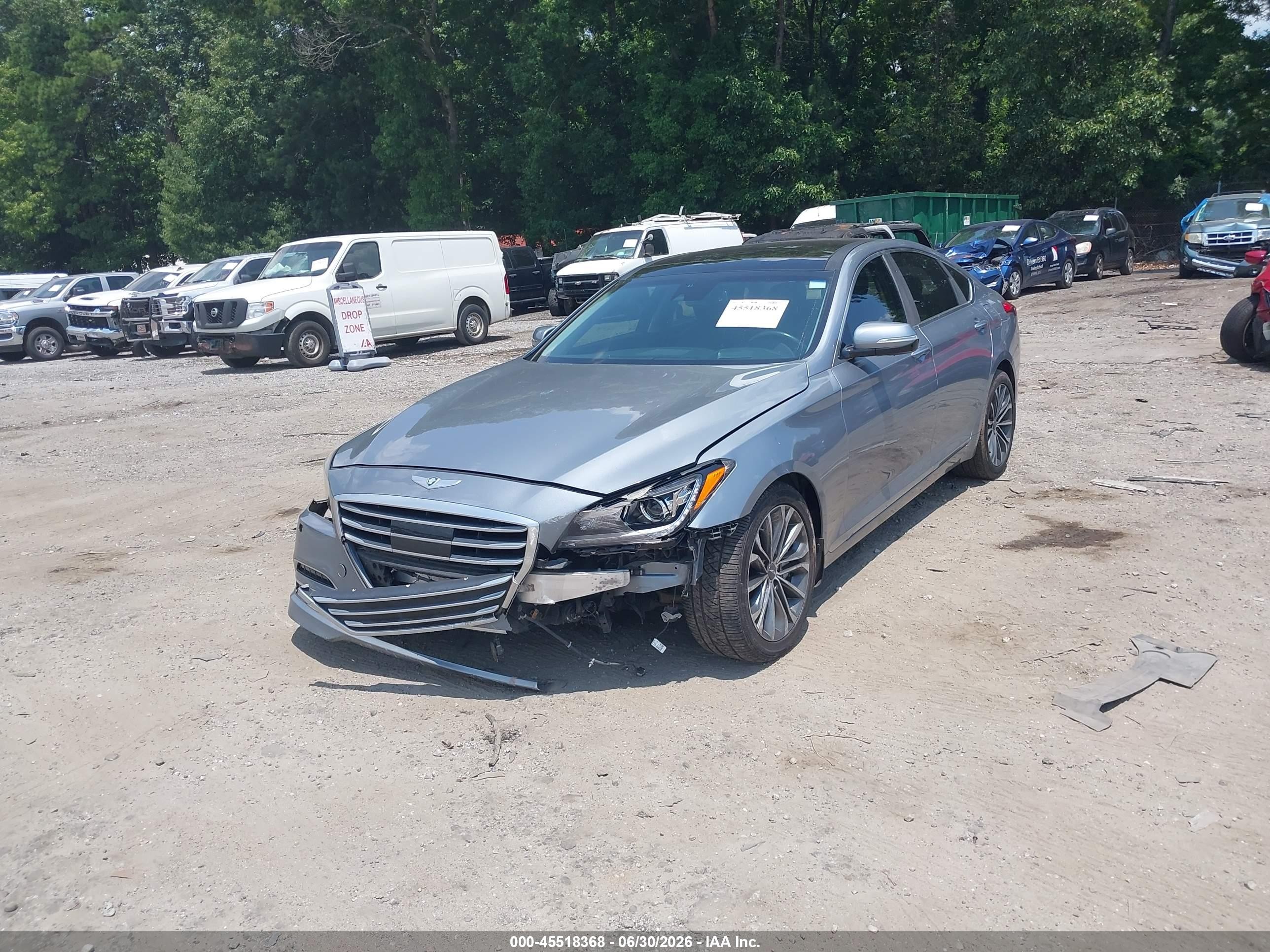 2015 Hyundai Genesis 3.8 Gray vin: KMHGN4JE2FU075510
