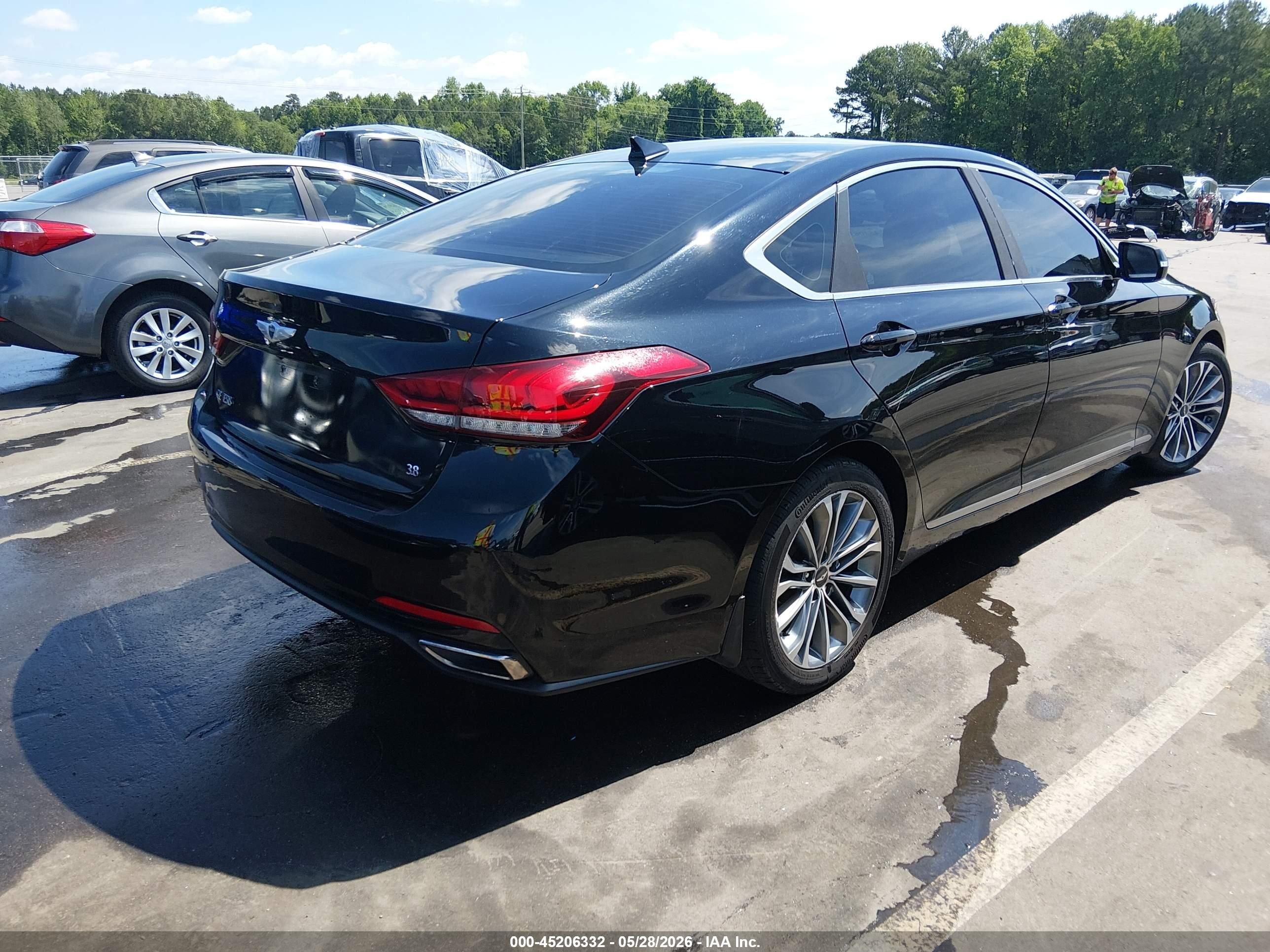 2015 Hyundai Genesis 3.8 Black vin: KMHGN4JE2FU078519