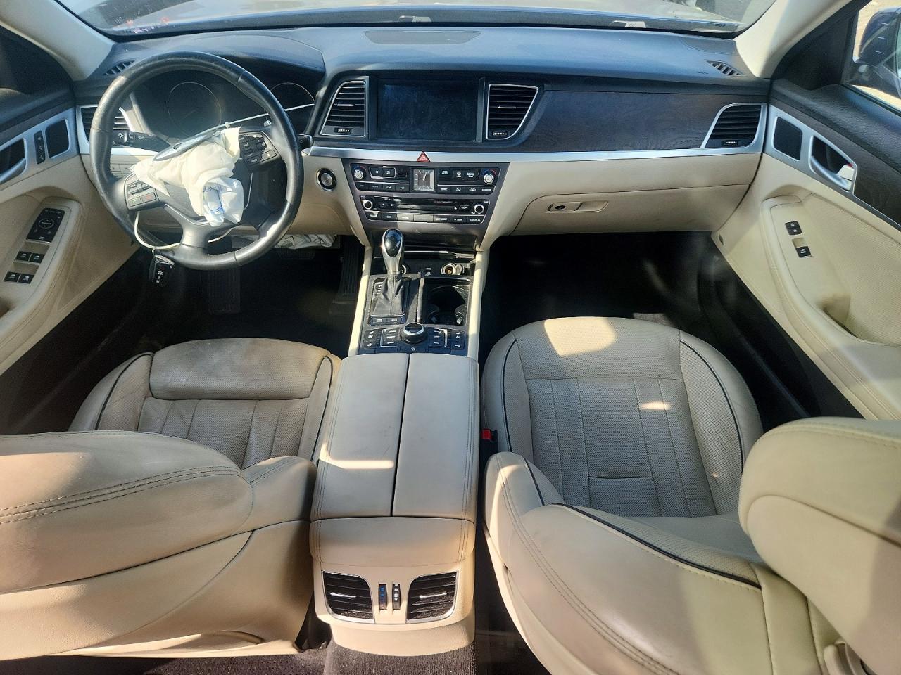 2015 Hyundai Genesis 3.8l Blue vin: KMHGN4JE2FU101829