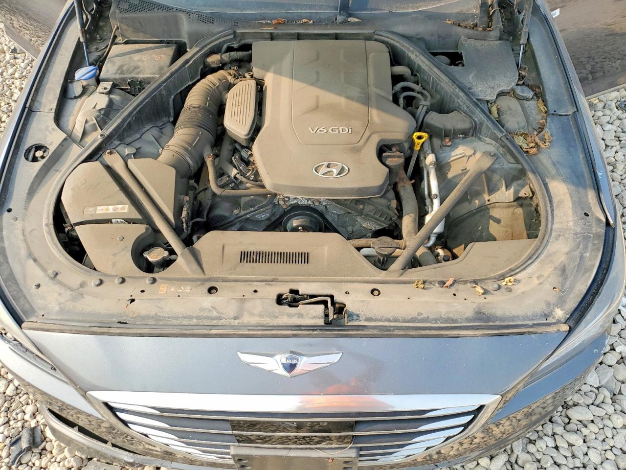 2015 Hyundai Genesis 3.8l Gray vin: KMHGN4JE2FU102995