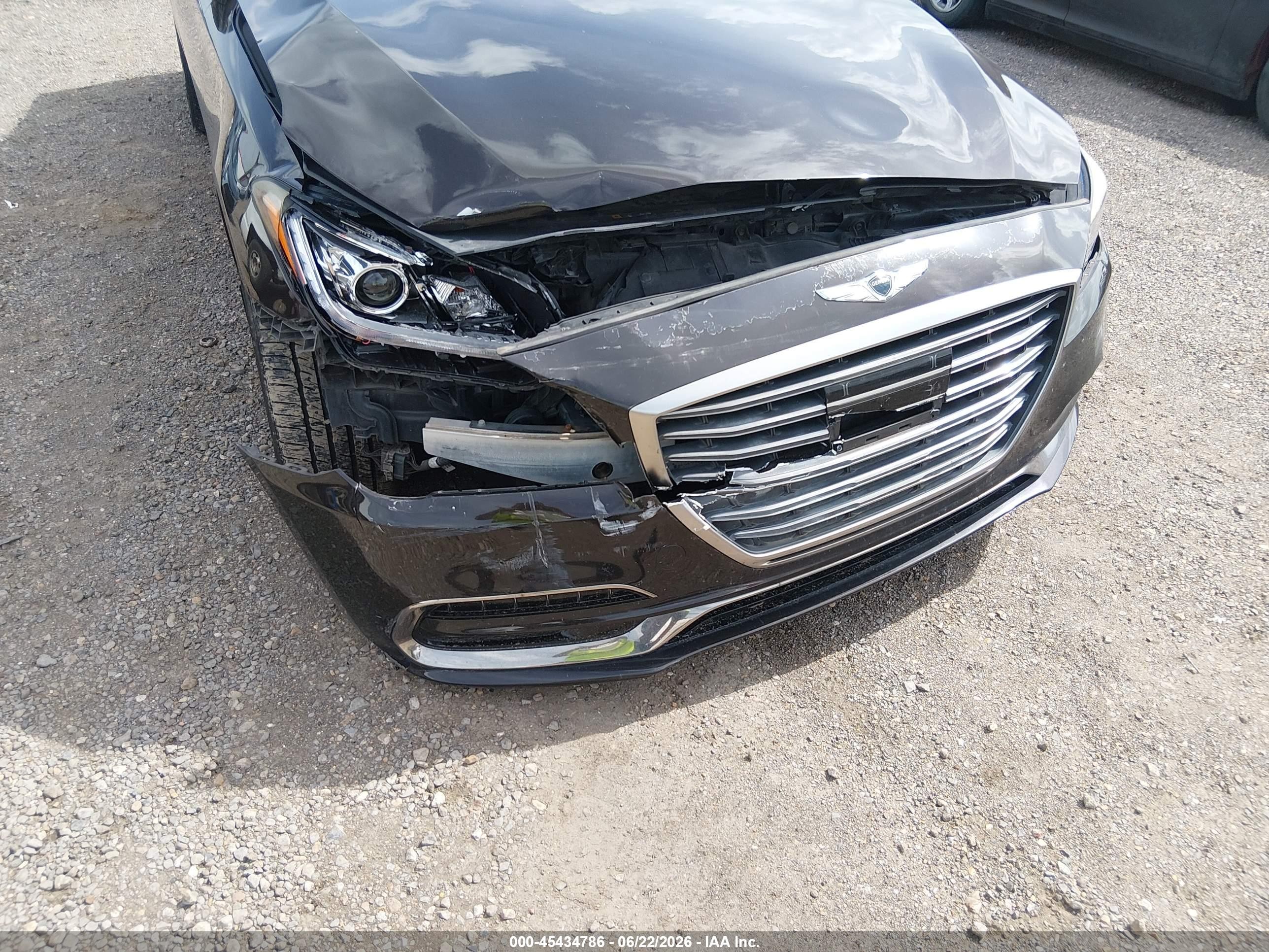 2018 Genesis G80 3.8 Black vin: KMHGN4JE2JU245602