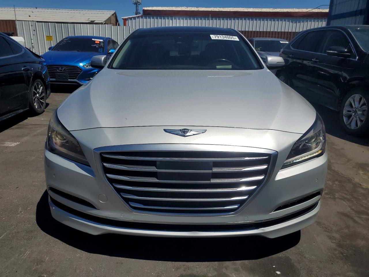 2015 Hyundai Genesis 3.8l Серебряный vin: KMHGN4JE3FU025733