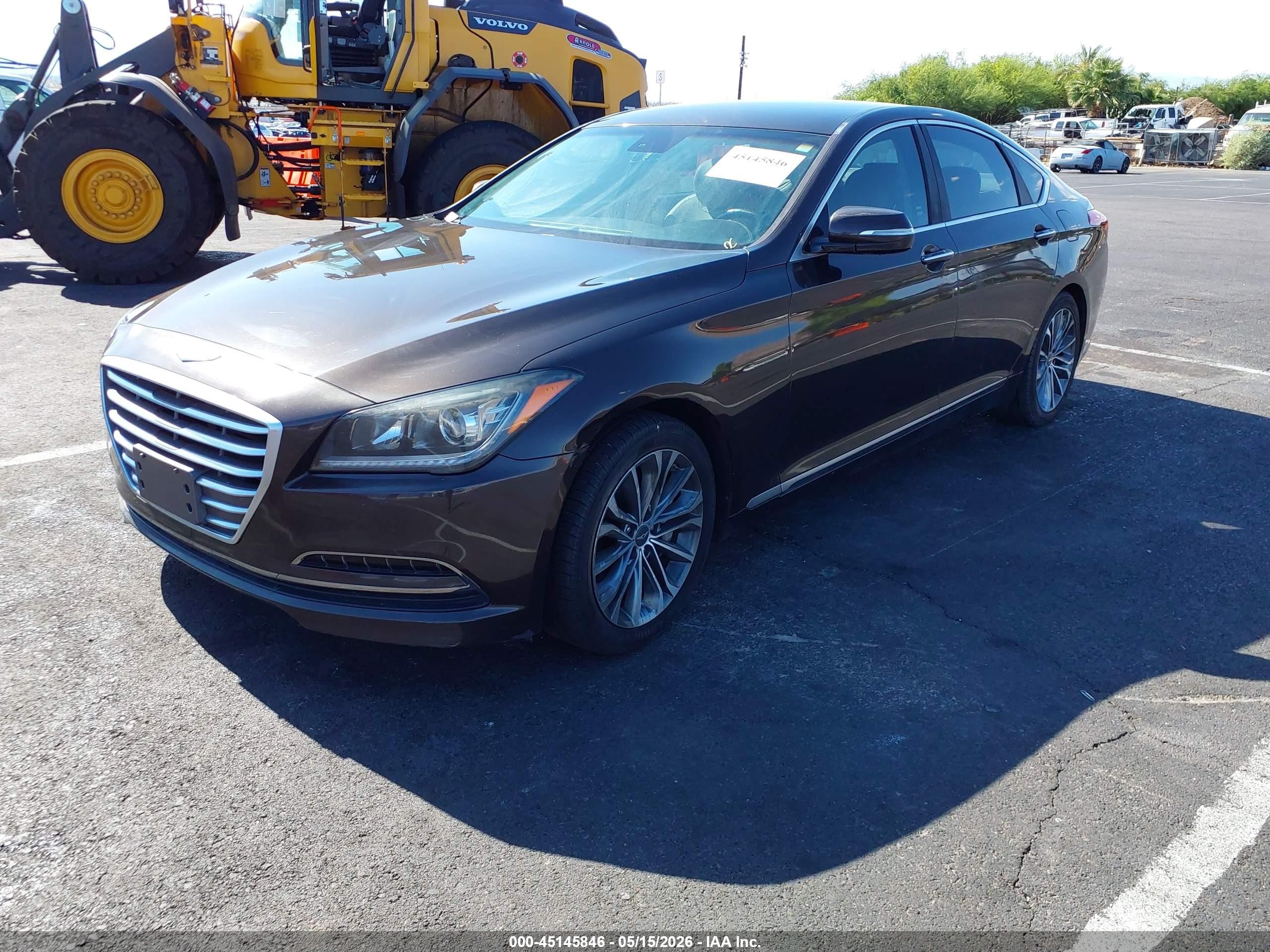 2015 Hyundai Genesis 3.8 Brown vin: KMHGN4JE3FU035050