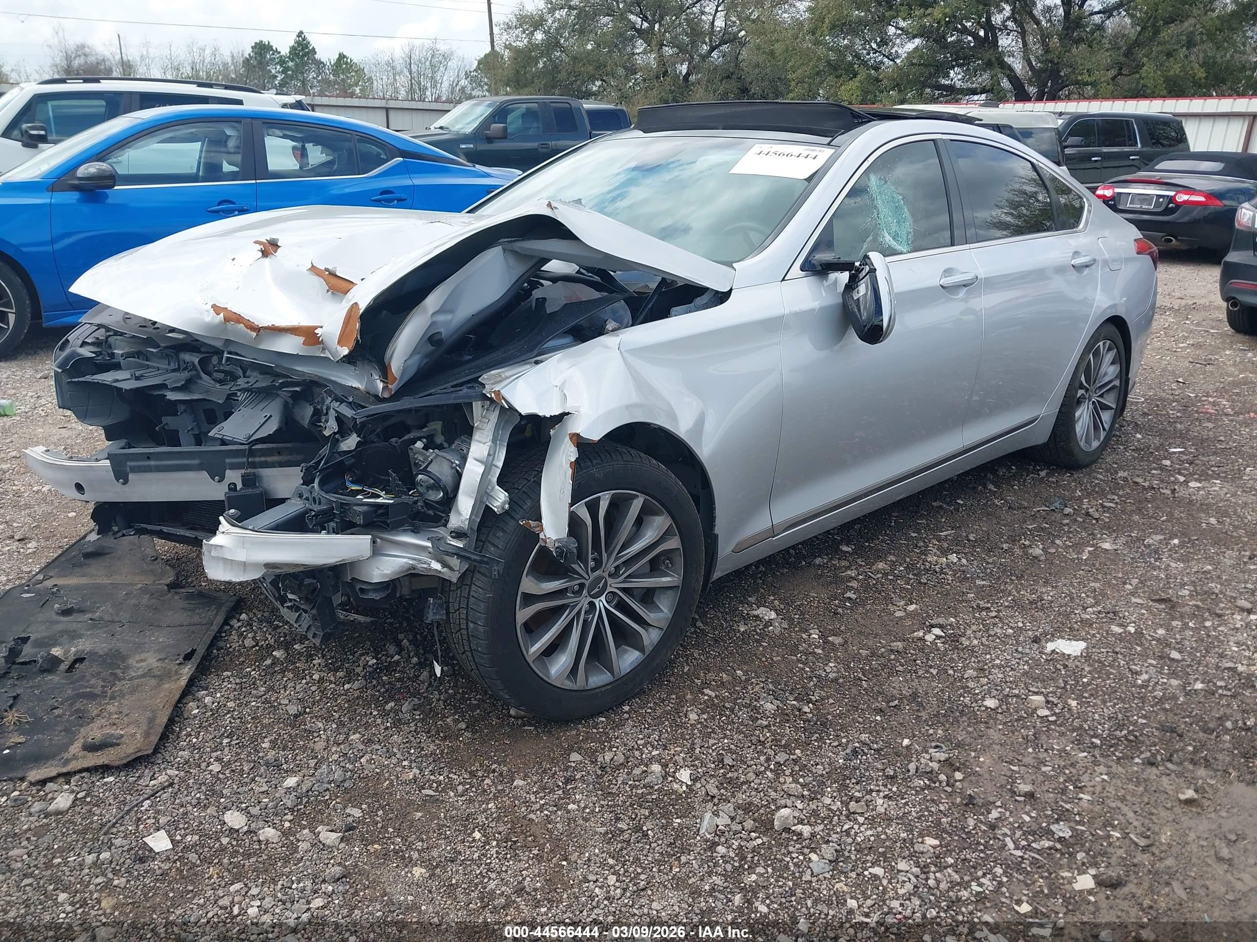 2015 Hyundai Genesis 3.8 Gray vin: KMHGN4JE3FU035579