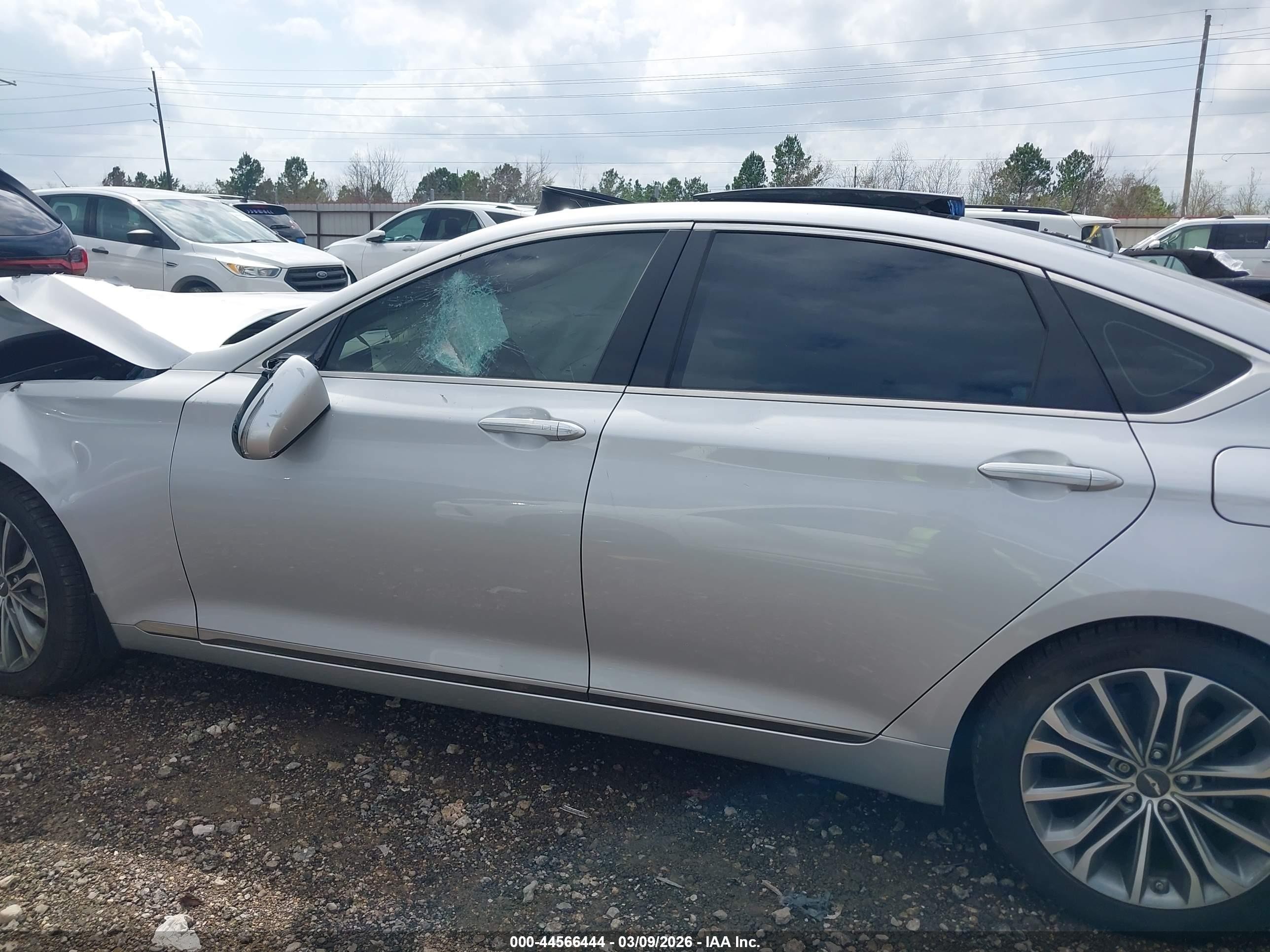 2015 Hyundai Genesis 3.8 Gray vin: KMHGN4JE3FU035579