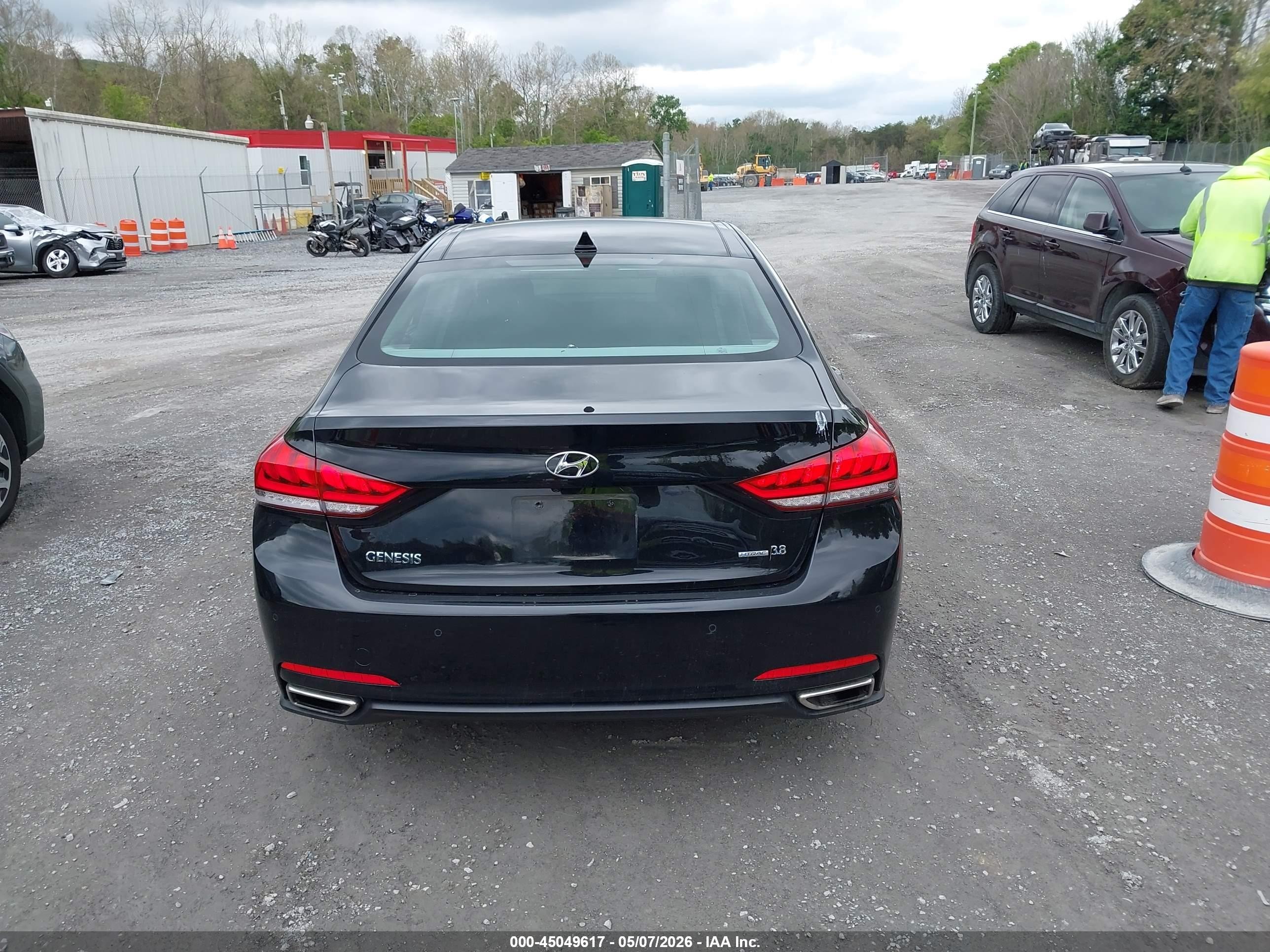 2015 Hyundai Genesis 3.8 Черный vin: KMHGN4JE3FU038031
