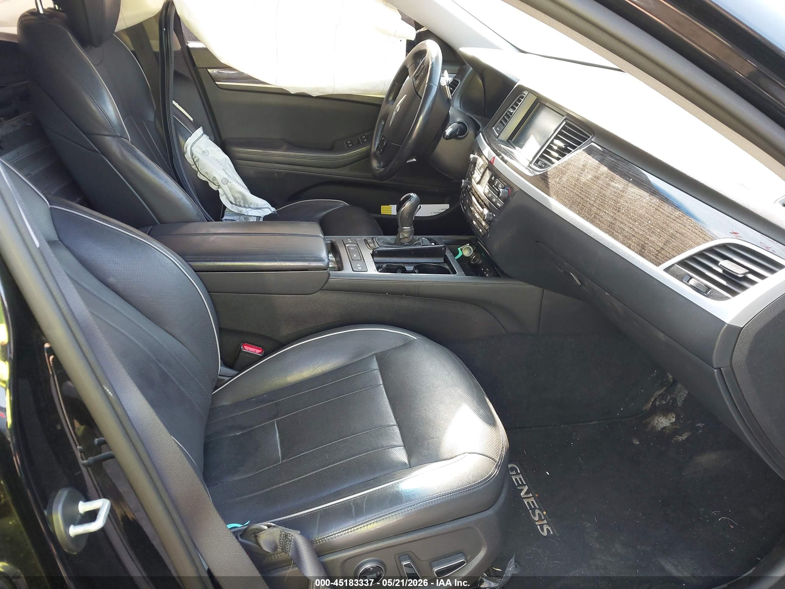 2015 Hyundai Genesis 3.8 Черный vin: KMHGN4JE3FU039664