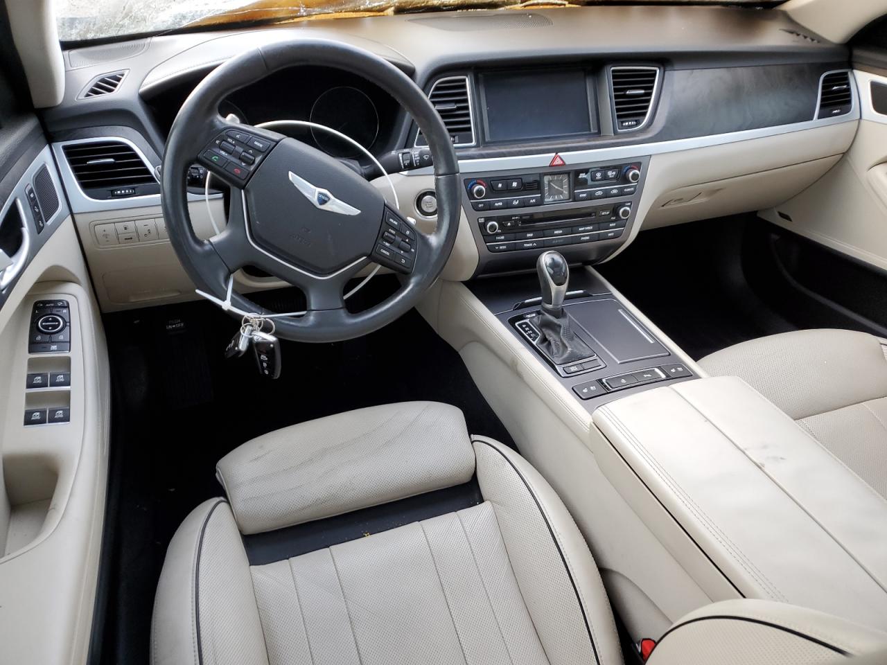 2015 Hyundai Genesis 3.8l Черный vin: KMHGN4JE3FU043598