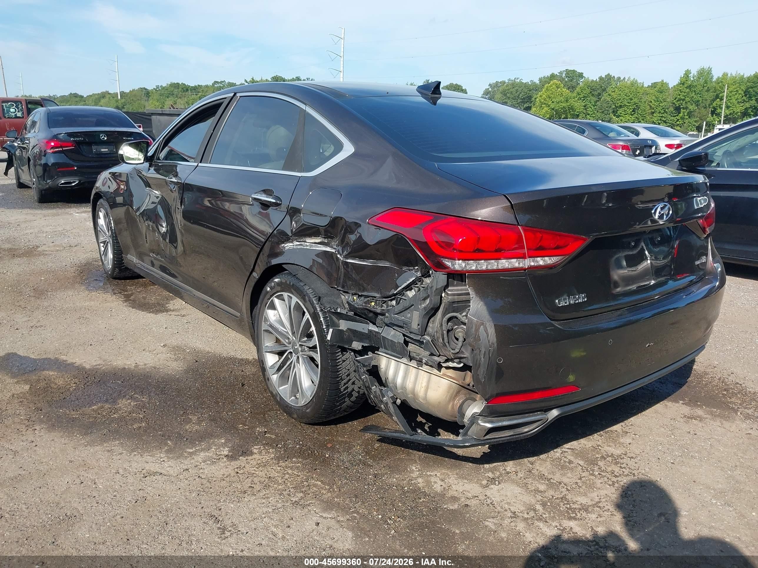 2015 Hyundai Genesis 3.8 Brown vin: KMHGN4JE3FU061146