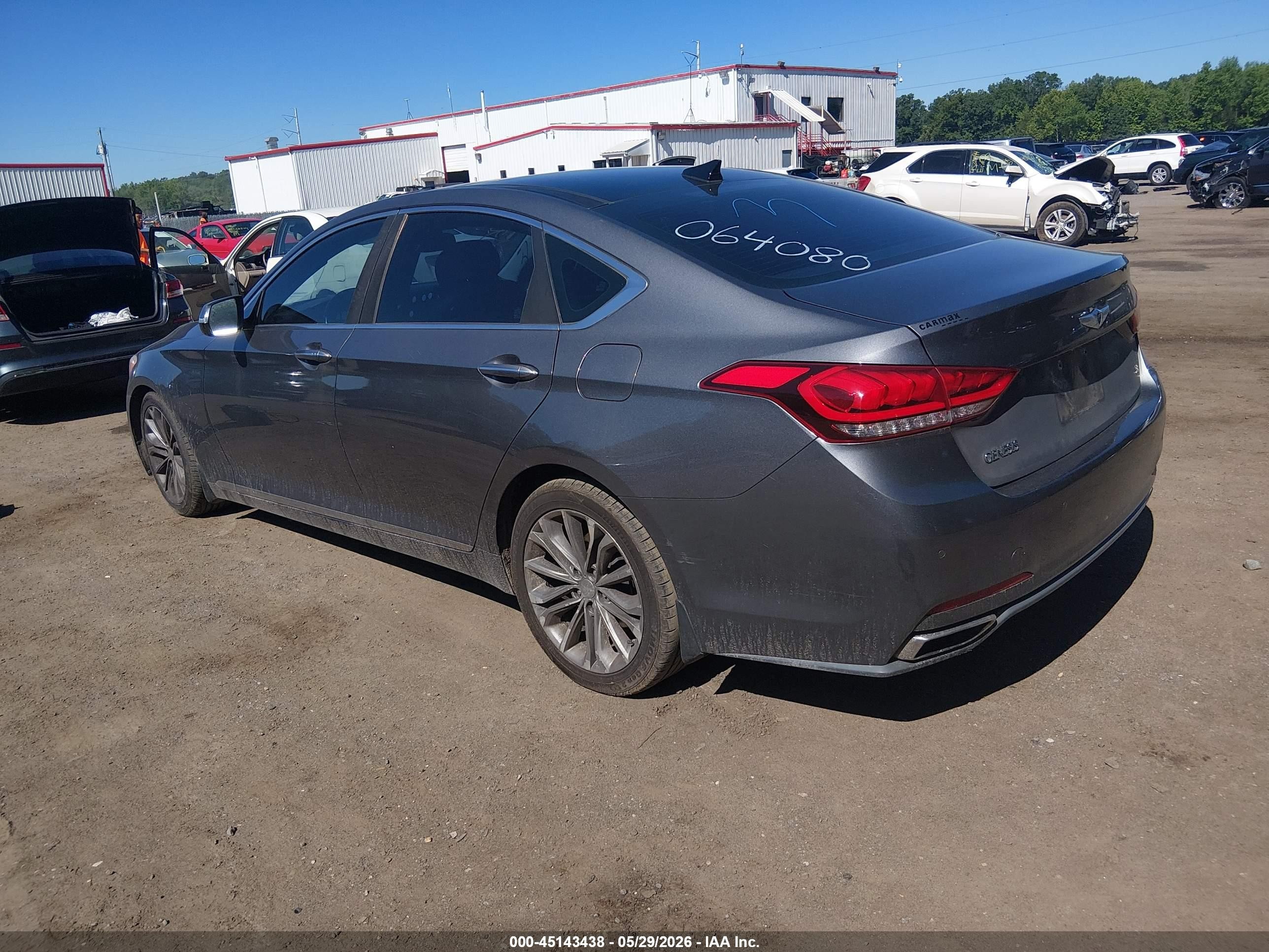 2015 Hyundai Genesis 3.8 Серый vin: KMHGN4JE3FU064080