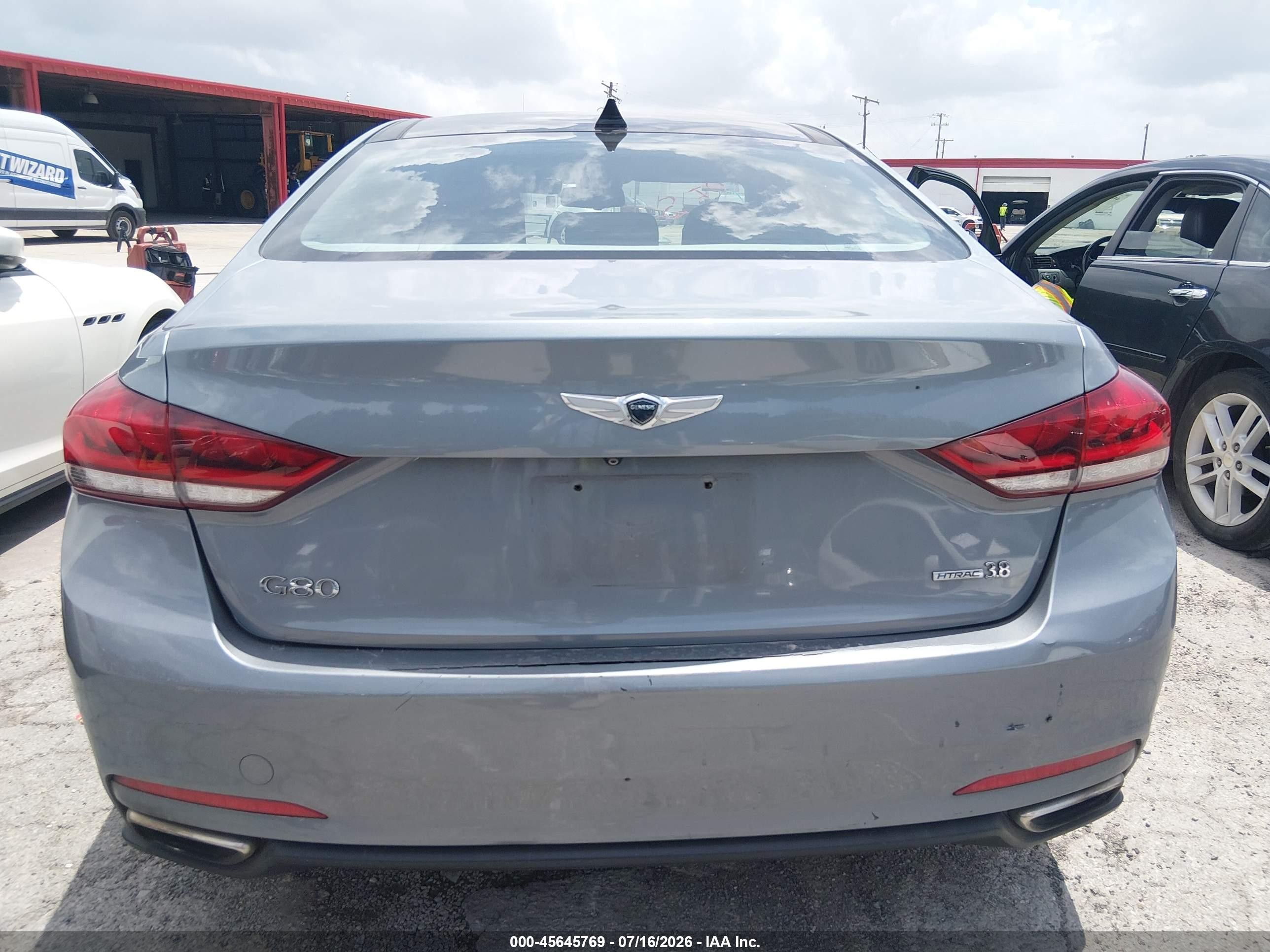 2015 Hyundai Genesis 3.8 Blue vin: KMHGN4JE3FU080554