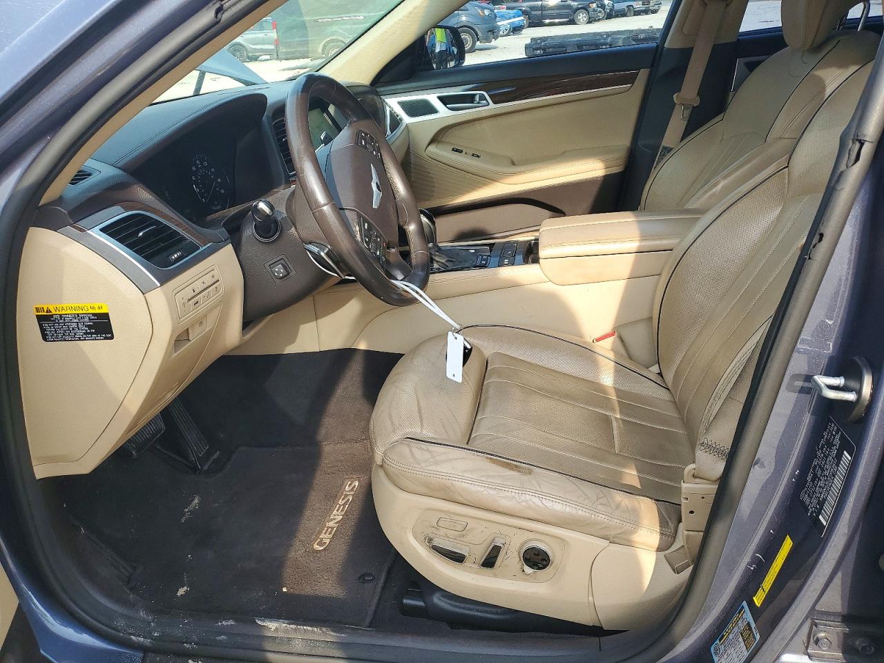 2015 Hyundai Genesis 3.8l Blue vin: KMHGN4JE3FU083812