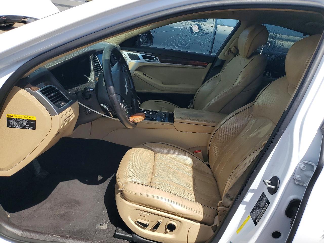 2015 Hyundai Genesis 3.8l White vin: KMHGN4JE4FU017706
