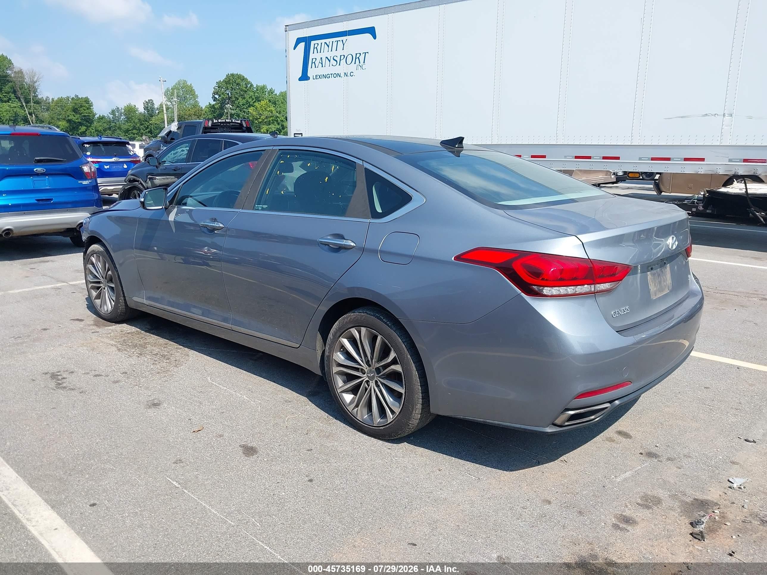 2015 Hyundai Genesis 3.8 Gray vin: KMHGN4JE4FU028012