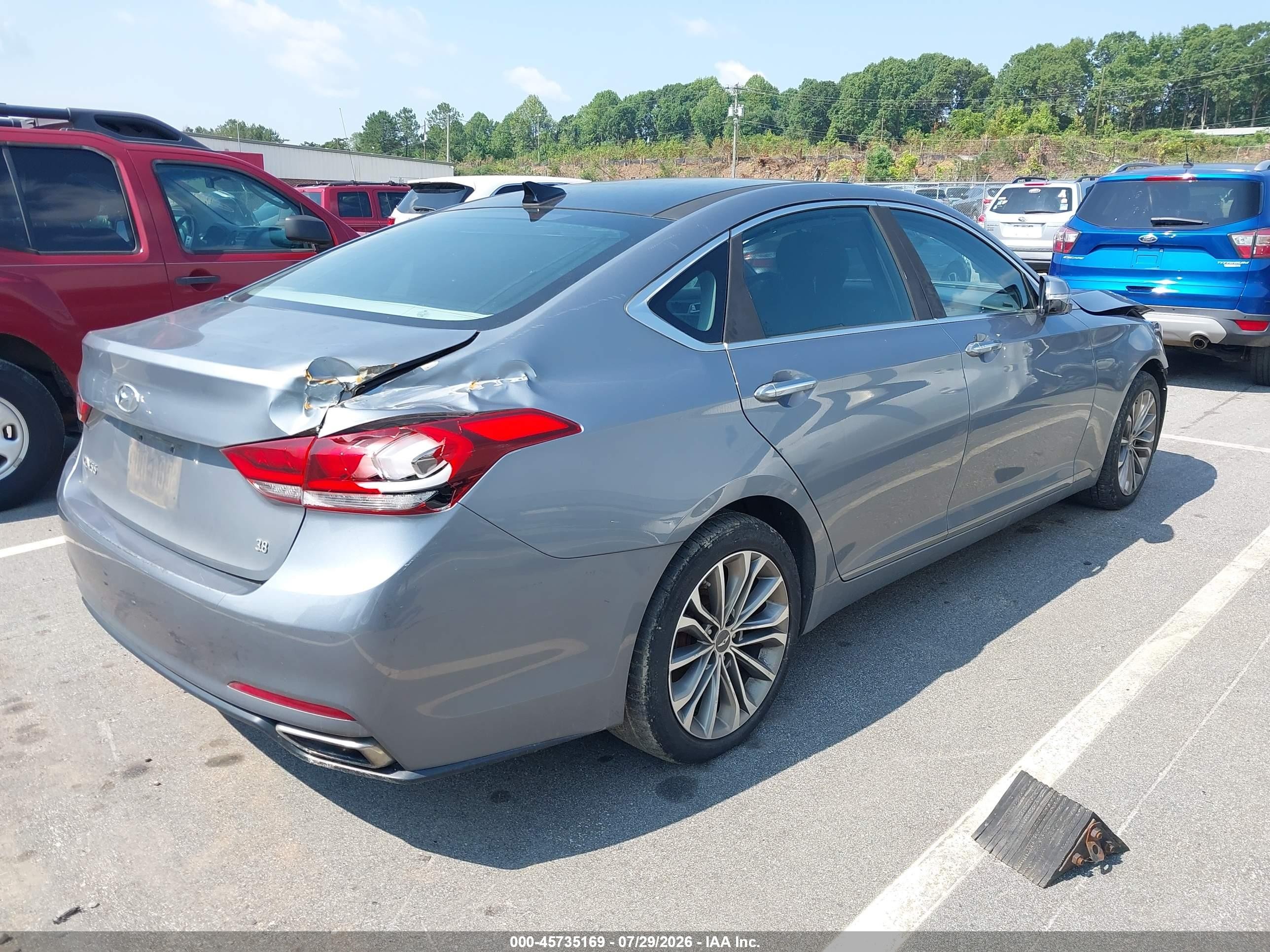 2015 Hyundai Genesis 3.8 Gray vin: KMHGN4JE4FU028012