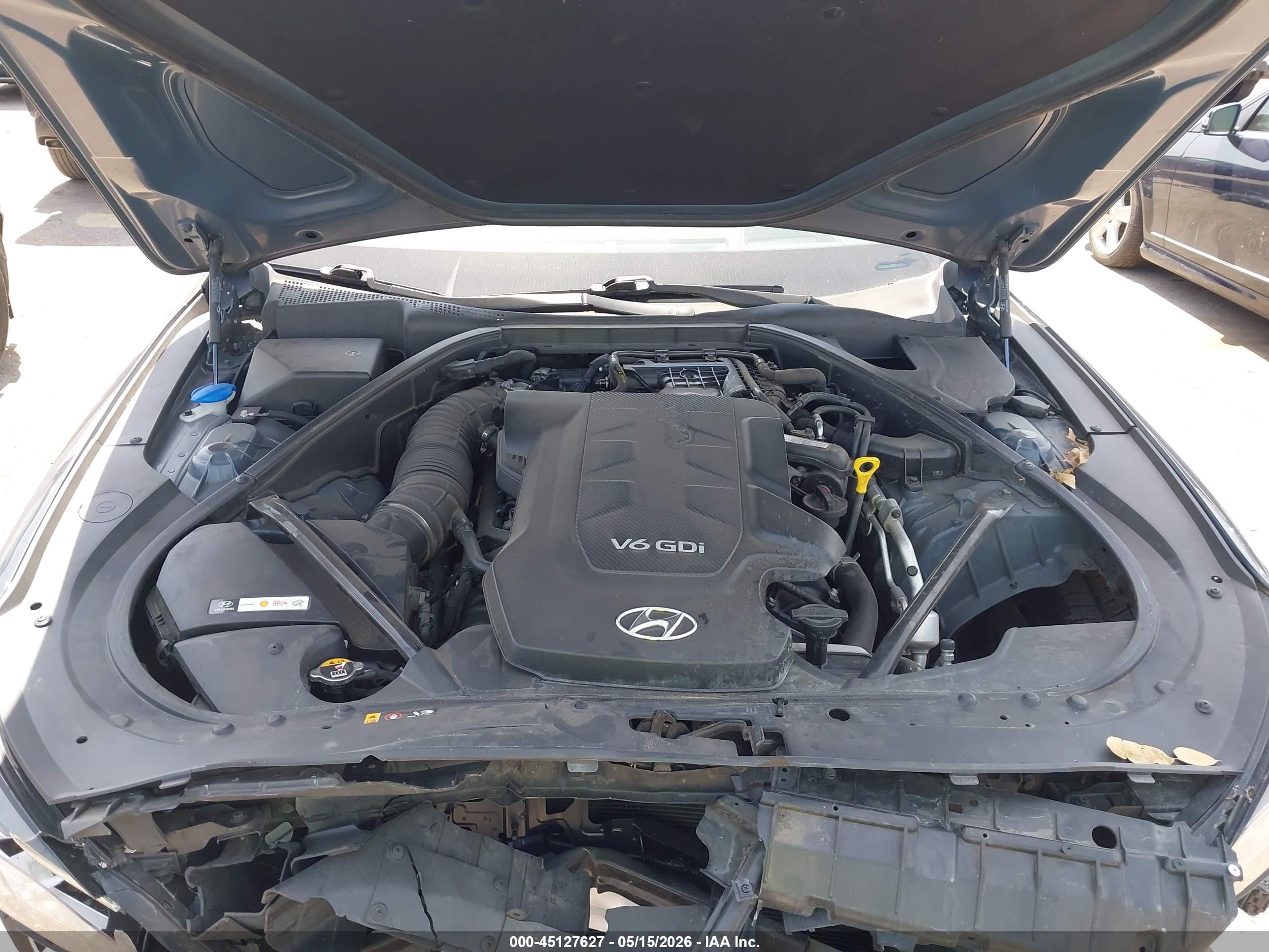 2015 Hyundai Genesis 3.8 Blue vin: KMHGN4JE4FU042749