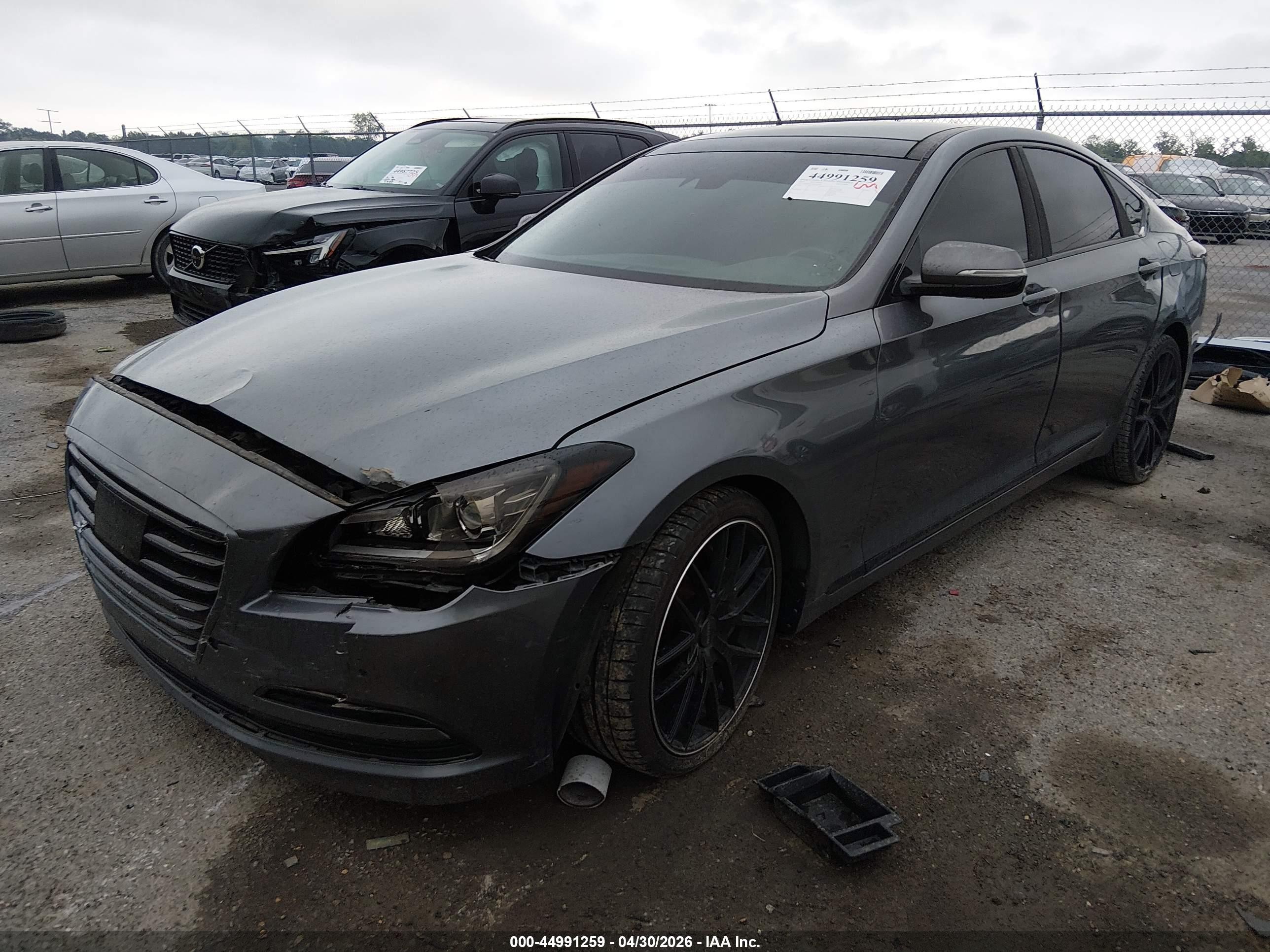 2015 Hyundai Genesis 3.8 Серый vin: KMHGN4JE4FU053556