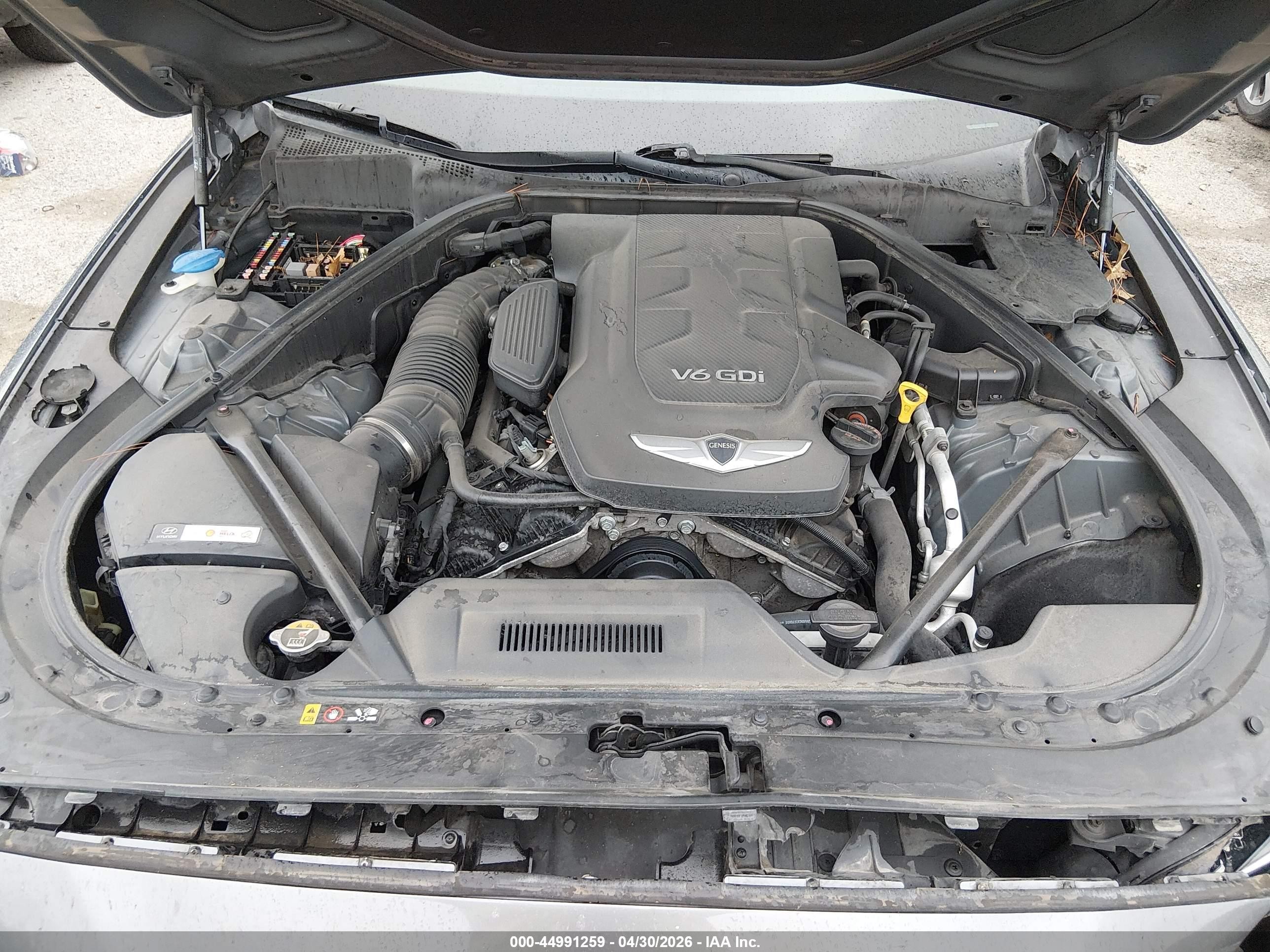 2015 Hyundai Genesis 3.8 Серый vin: KMHGN4JE4FU053556