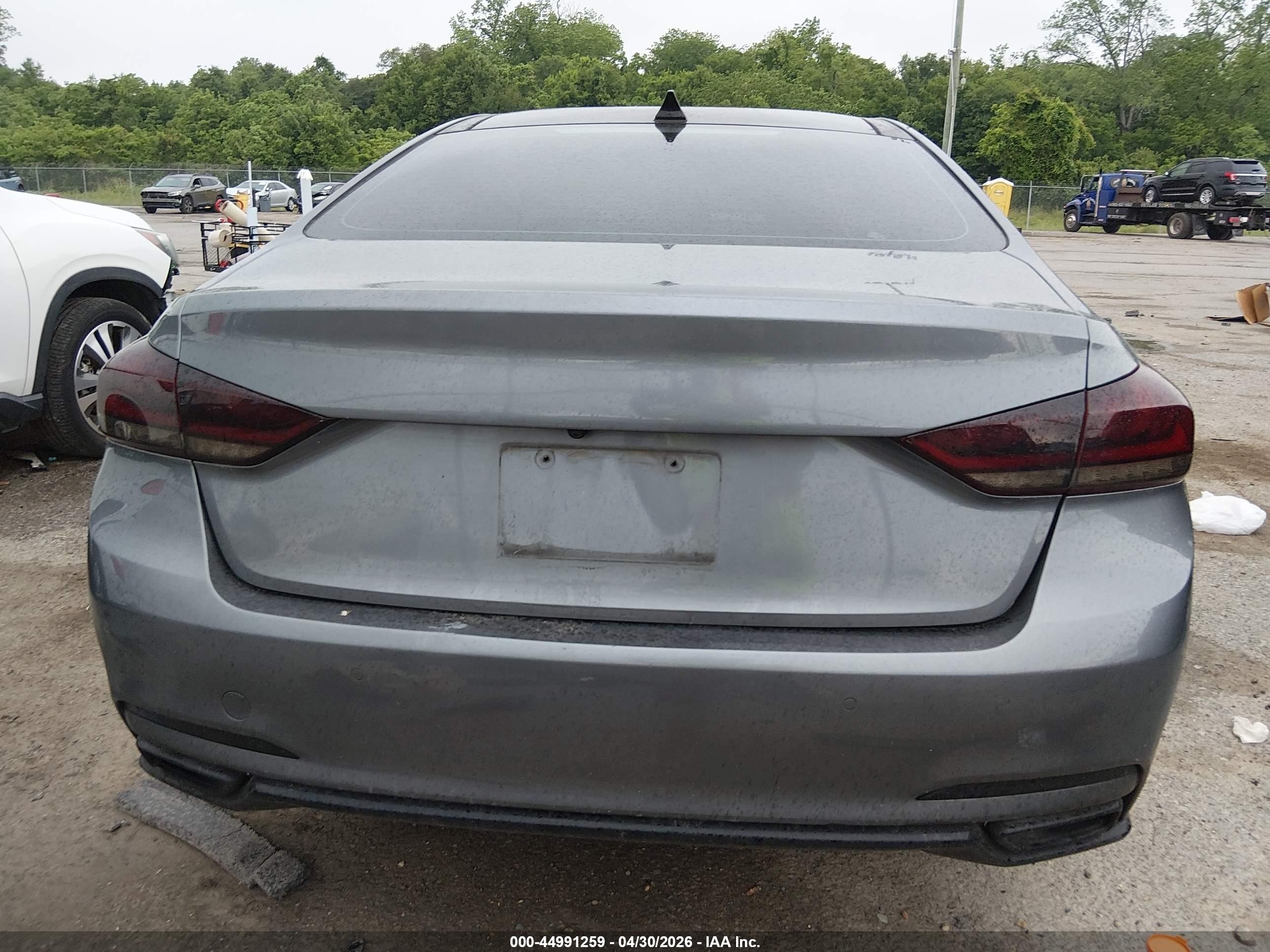 2015 Hyundai Genesis 3.8 Серый vin: KMHGN4JE4FU053556