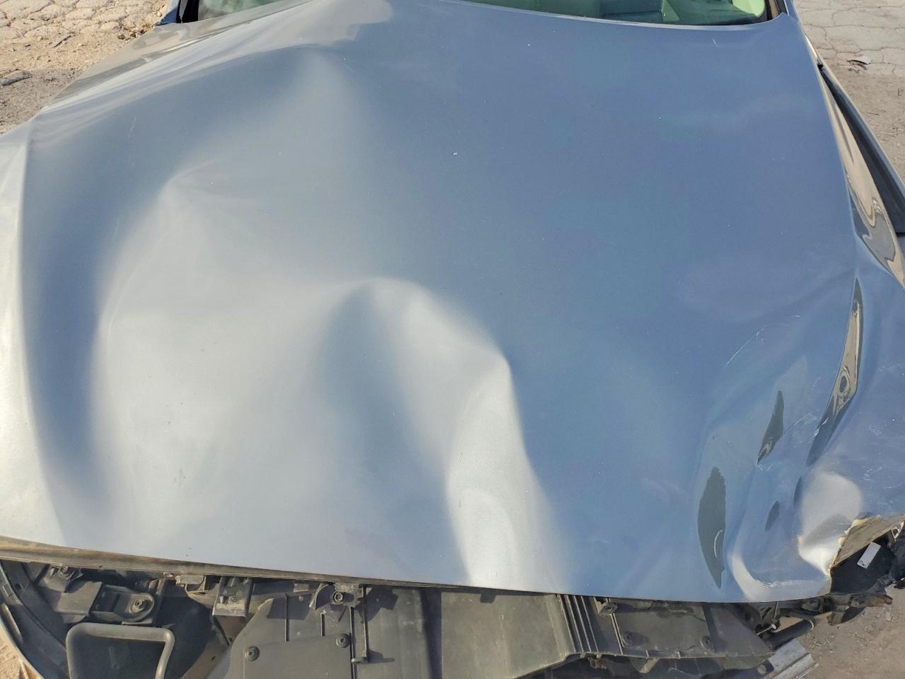 2015 Hyundai Genesis 3.8l Серебряный vin: KMHGN4JE4FU058515