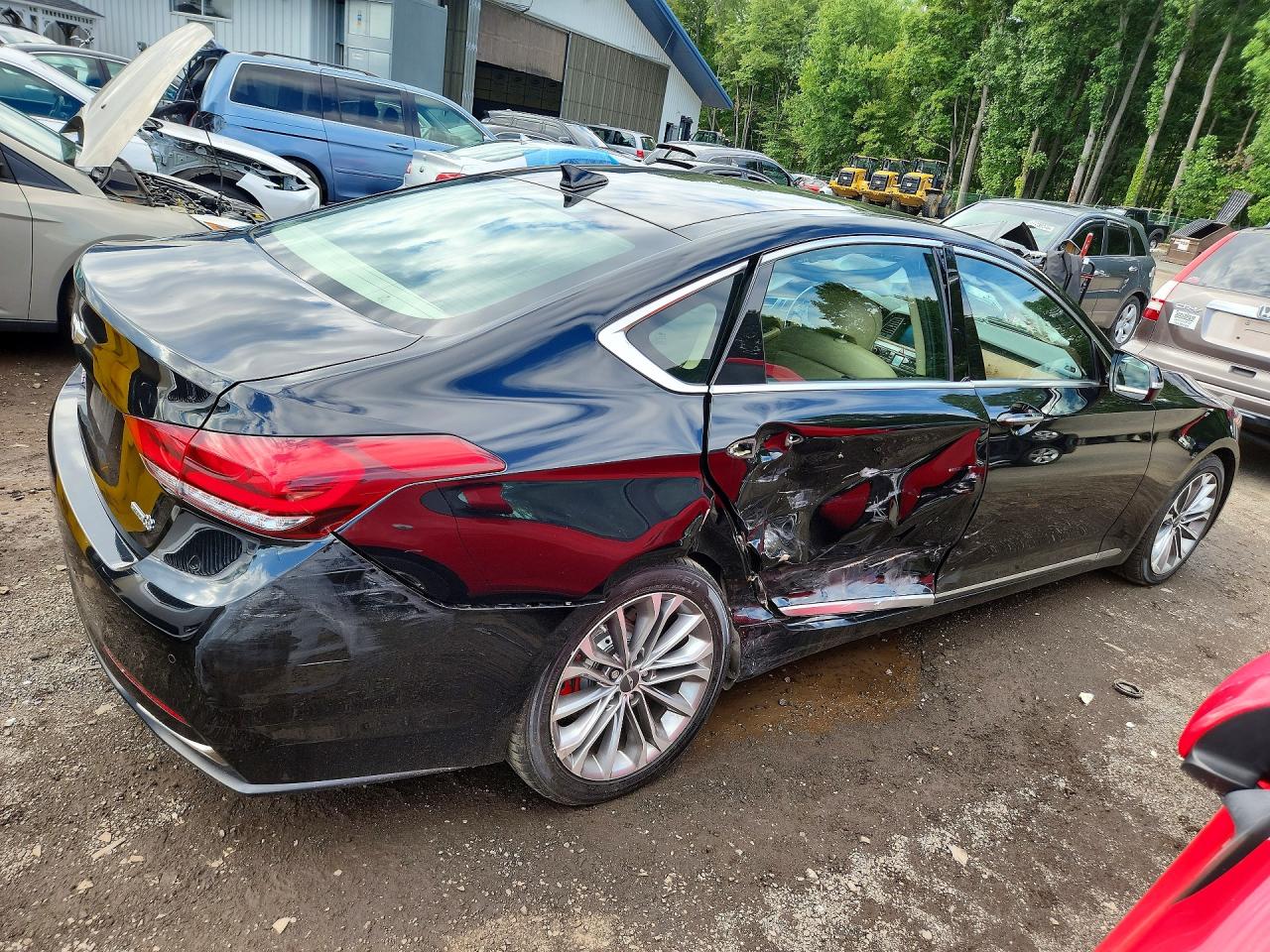 2015 Hyundai Genesis 3.8l Black vin: KMHGN4JE4FU073094